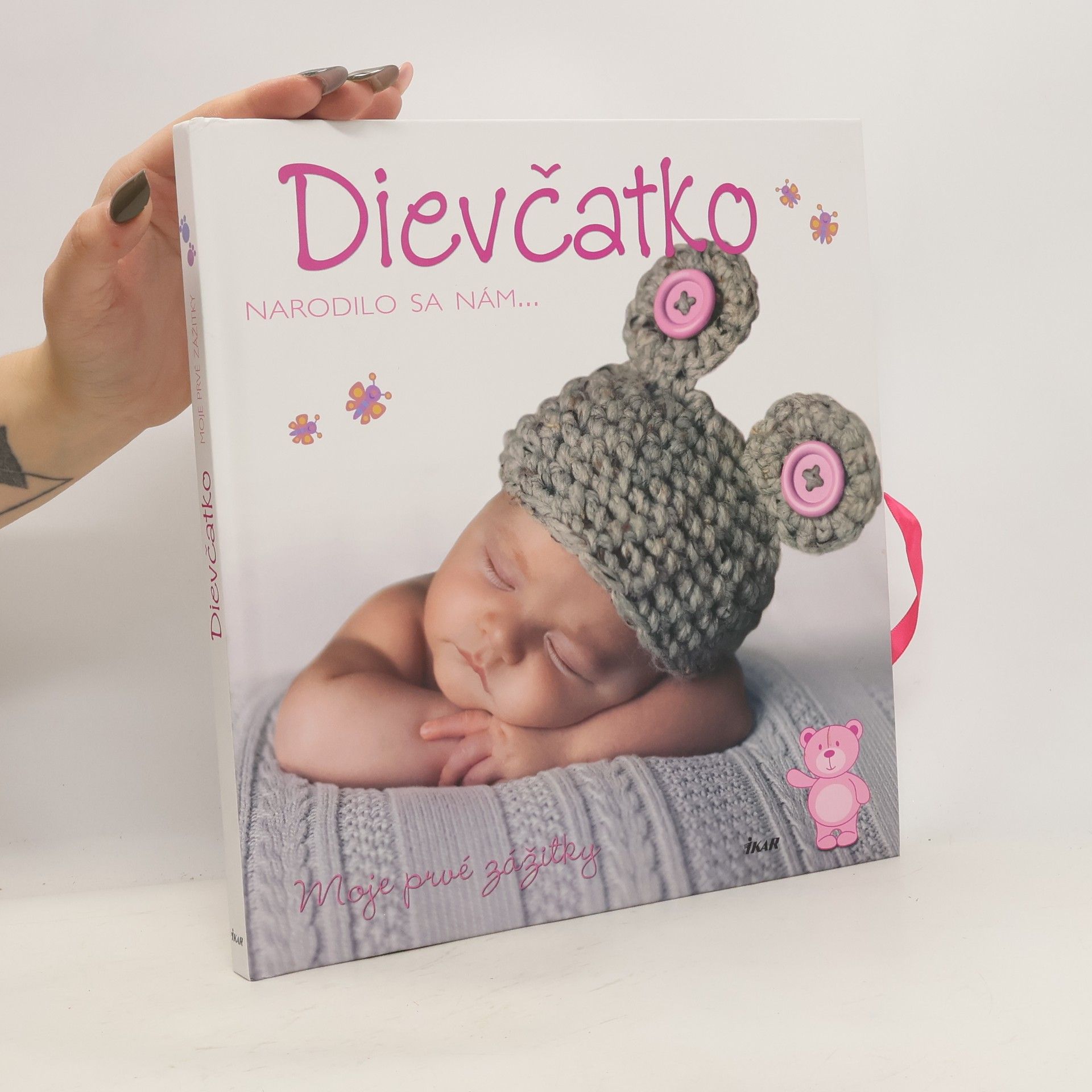 Collectif d'auteurs Dievčatko : moje prvé zážitky