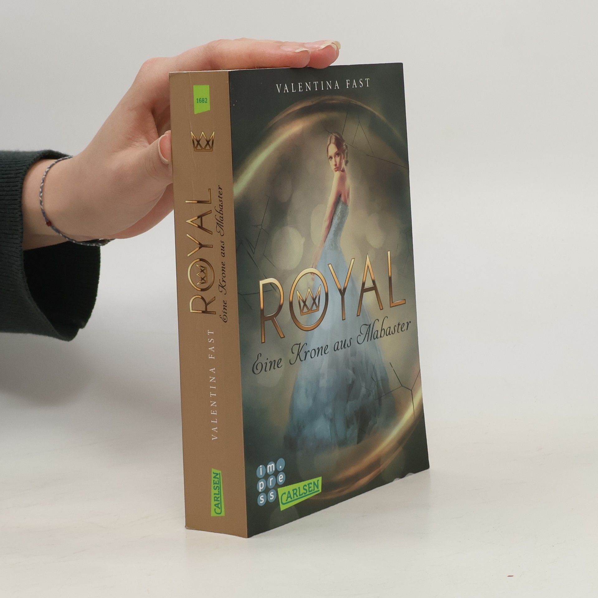 Valentina Fast Royal - eine Krone aus Alabaster