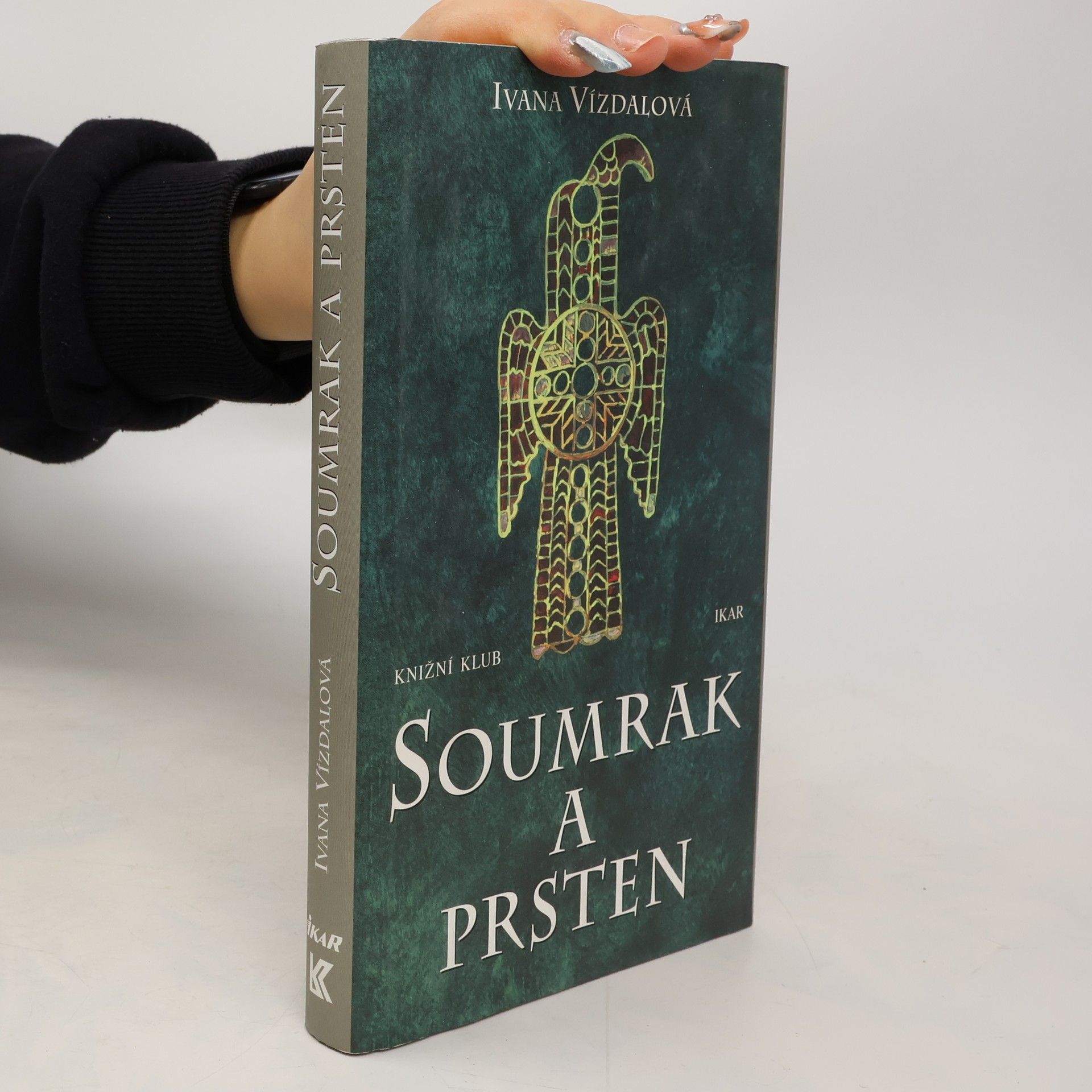 Ivana Vízdalová Soumrak a prsten