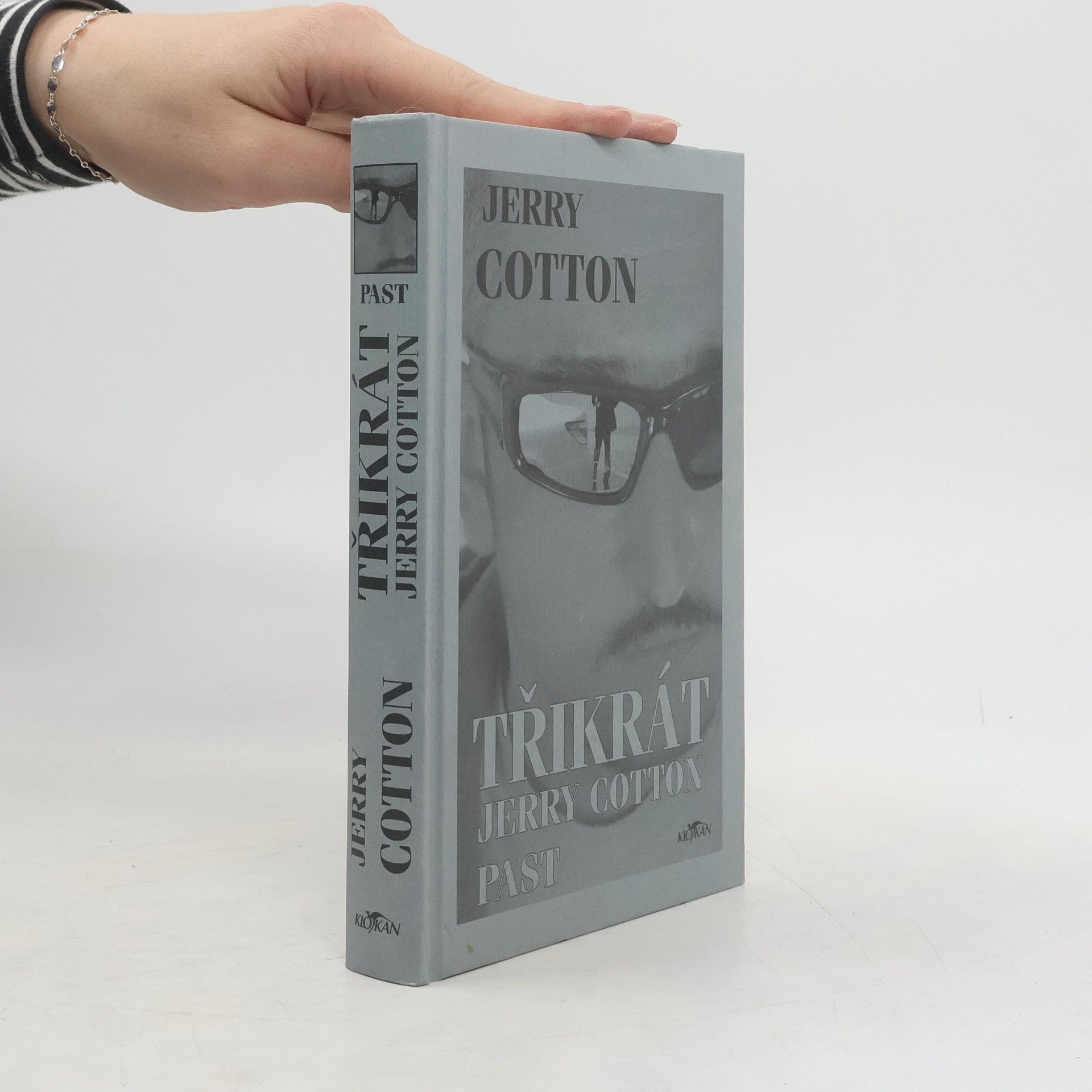 Jerry Cotton Třikrát Jerry Cotton - Past