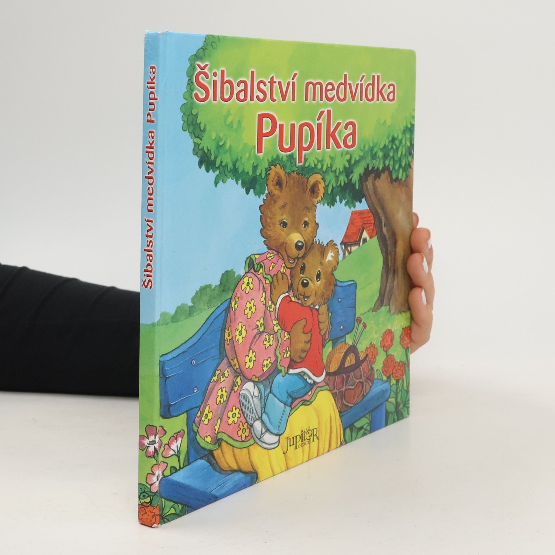 Christine Mantarlis Götz Medvídek Pupík