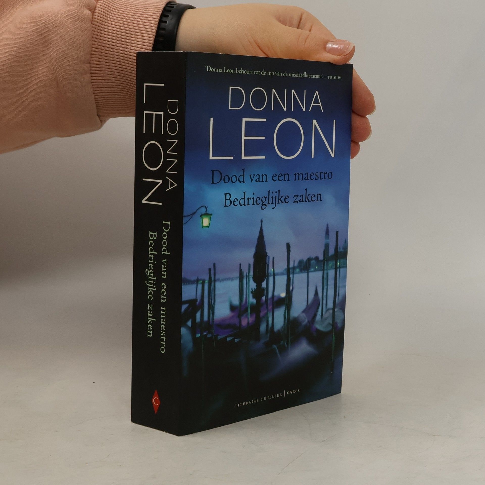 Donna Leon Dood van een maestro. Bedrieglijke zaken