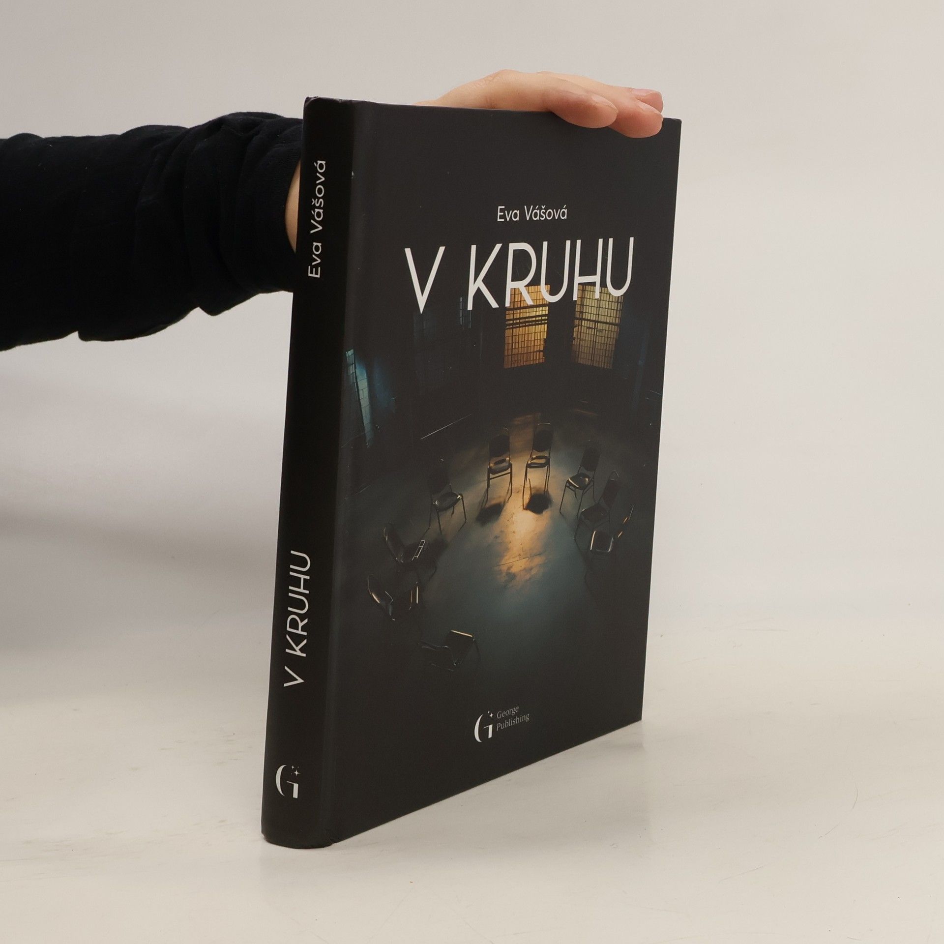 Eva Vášová V kruhu