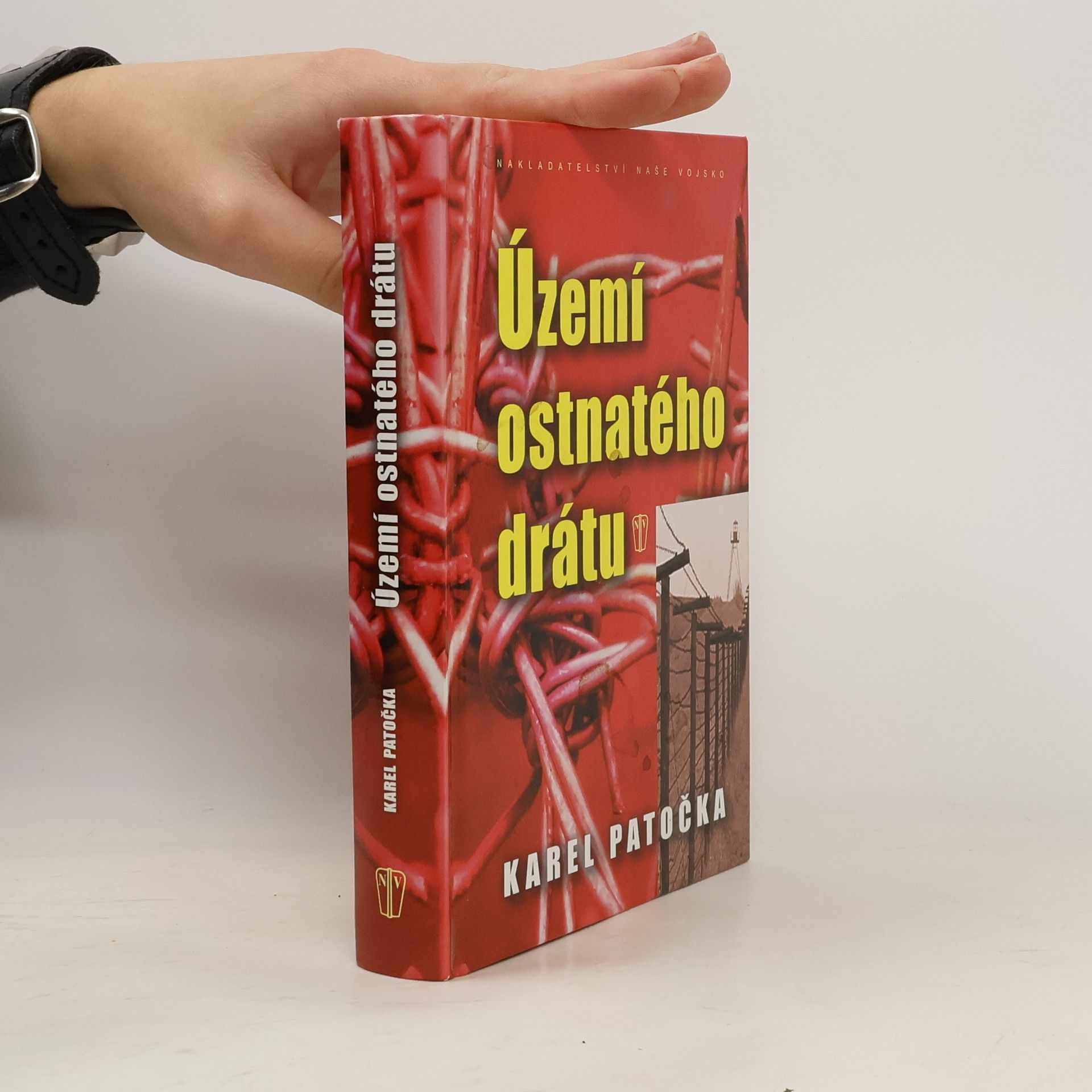 Území ostnatého drátu