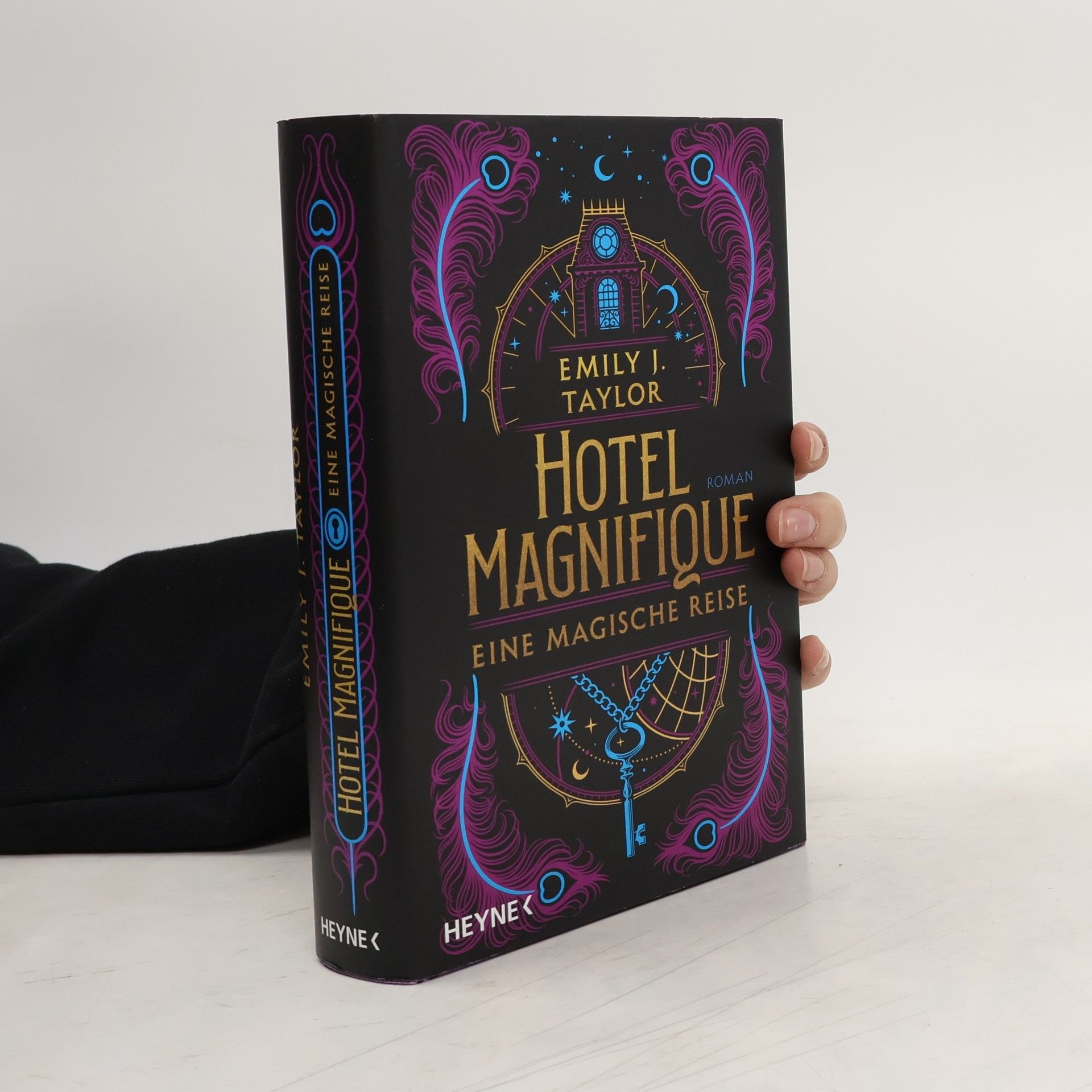 Hotel Magnifique – Eine magische Reise