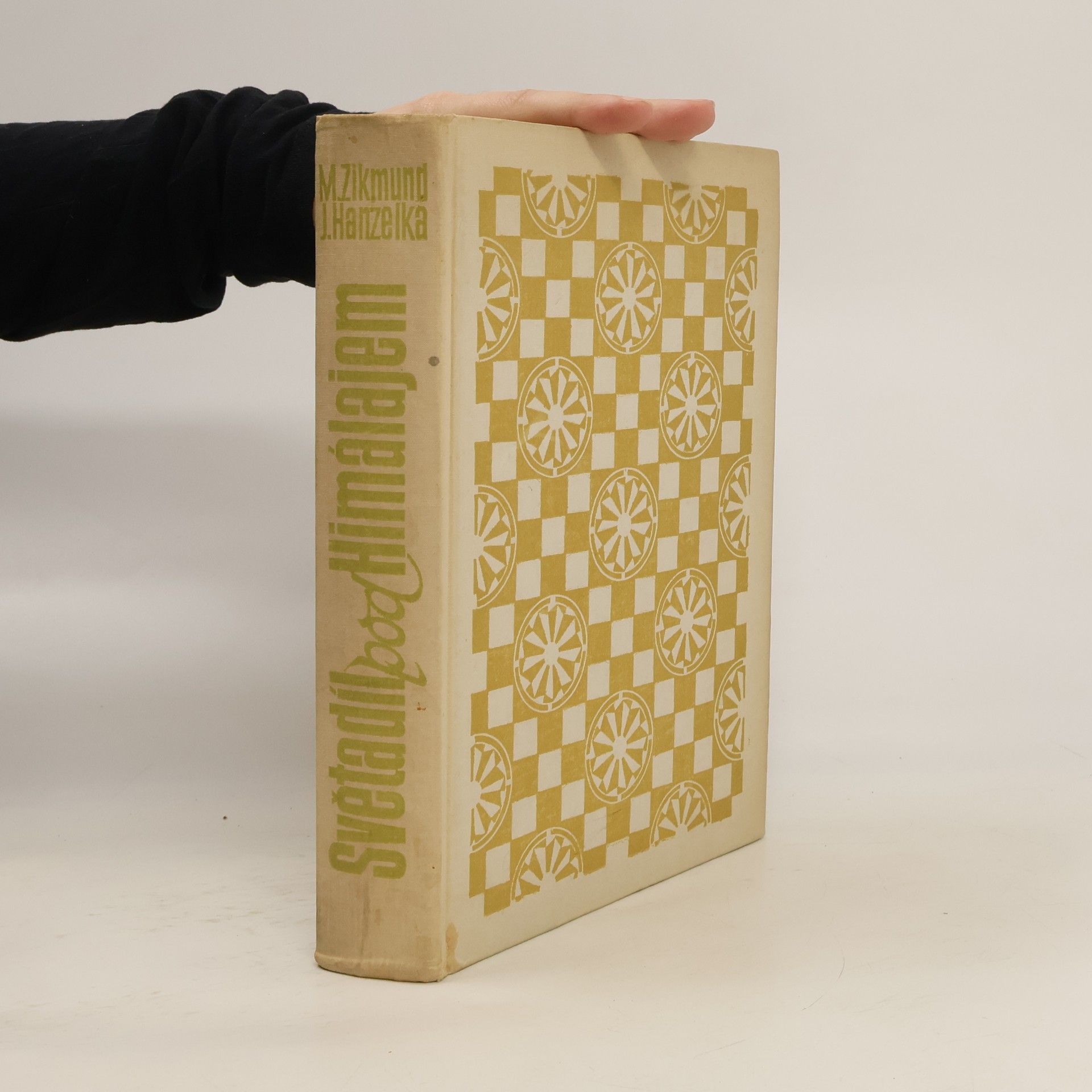 Jiří Hanzelka Světadíl pod Himálajem