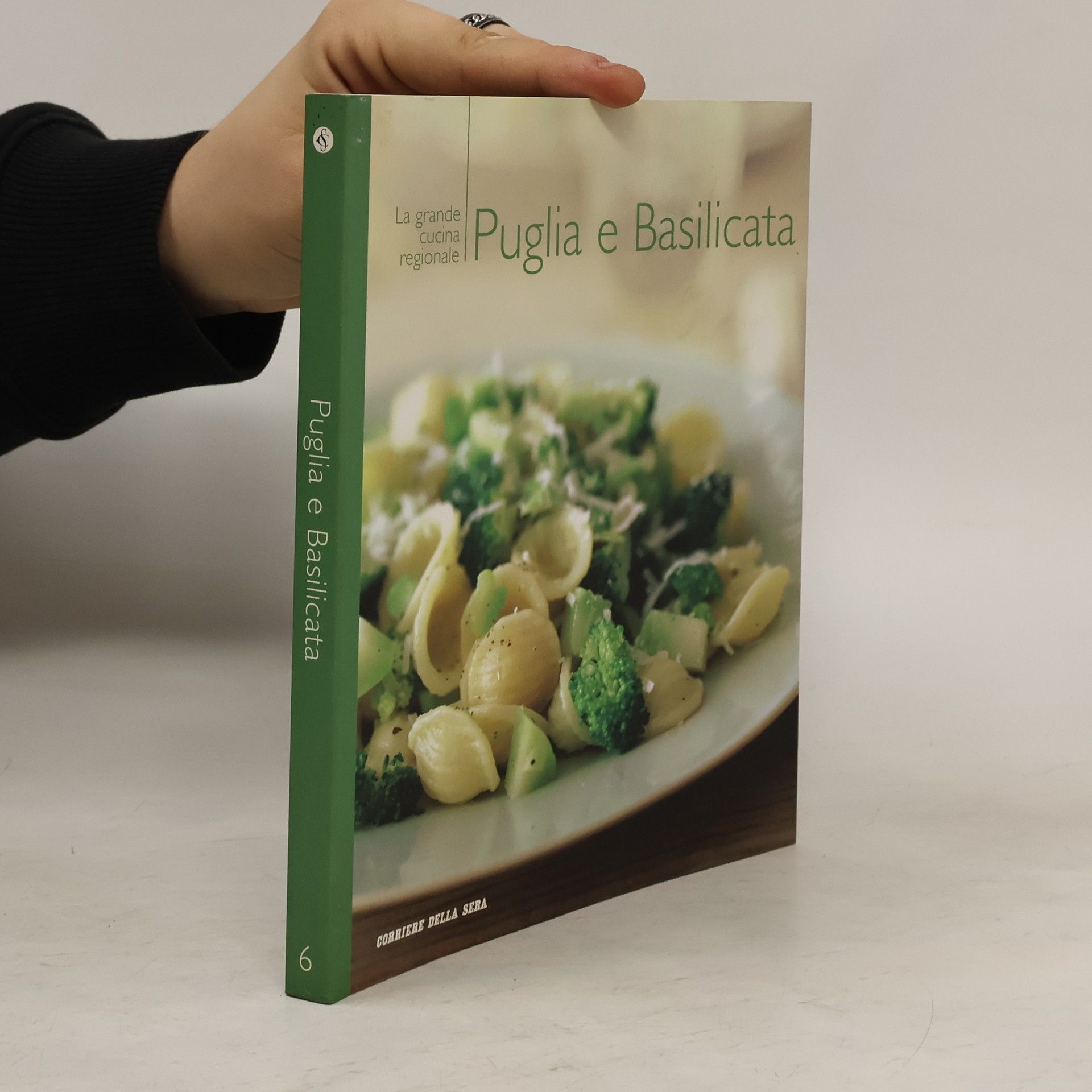 AA.VV. La grande cuciona regionale 6 Puglia e Basilicata