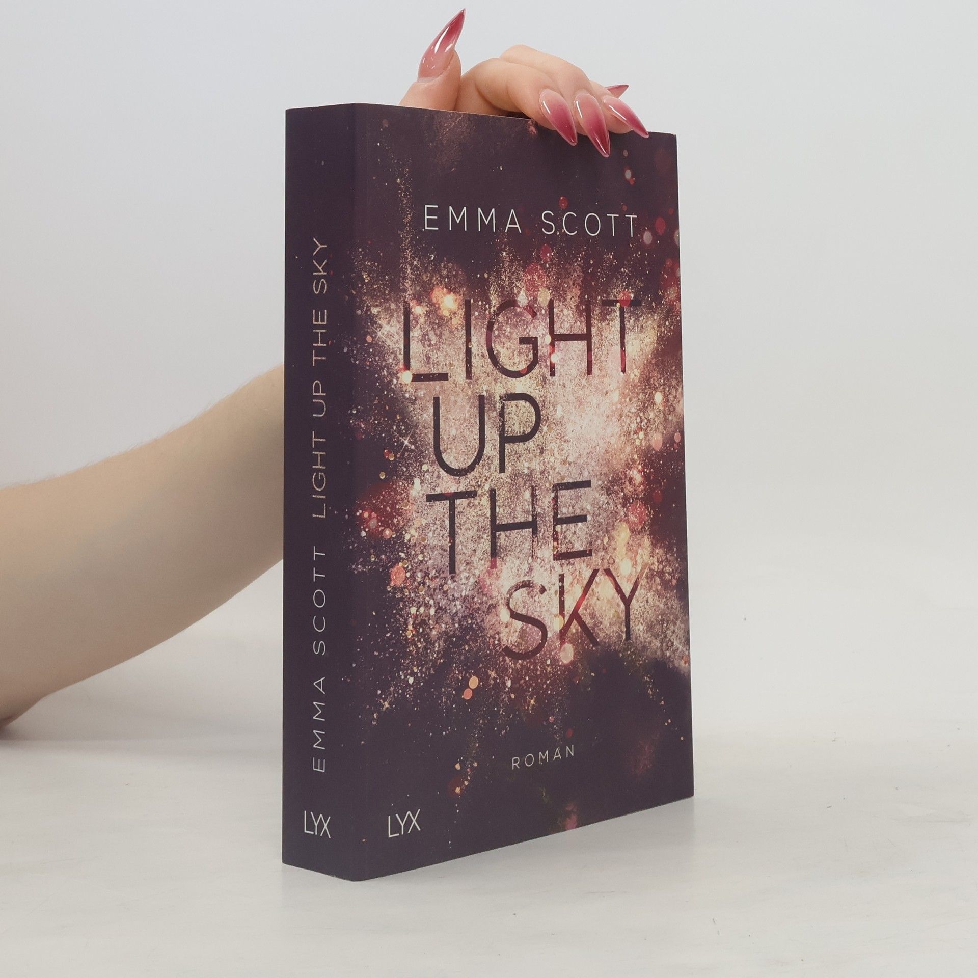 Emma Scott Light up the Sky
