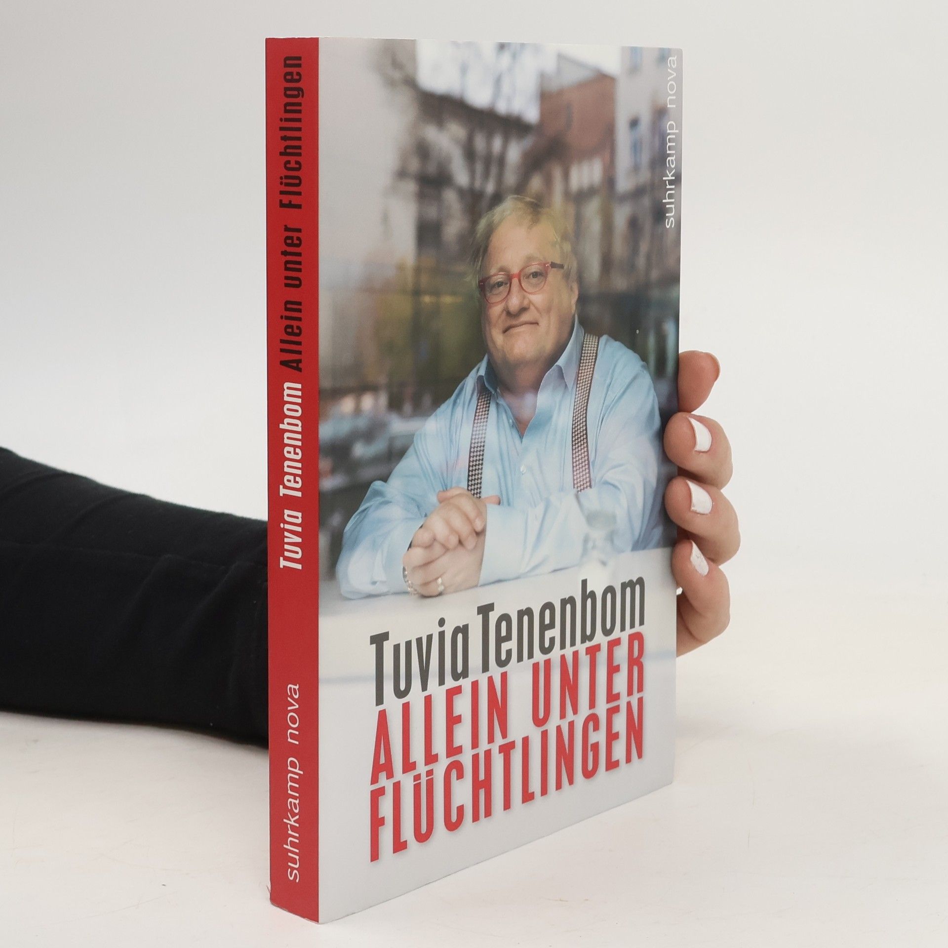 Allein unter Flüchtlingen