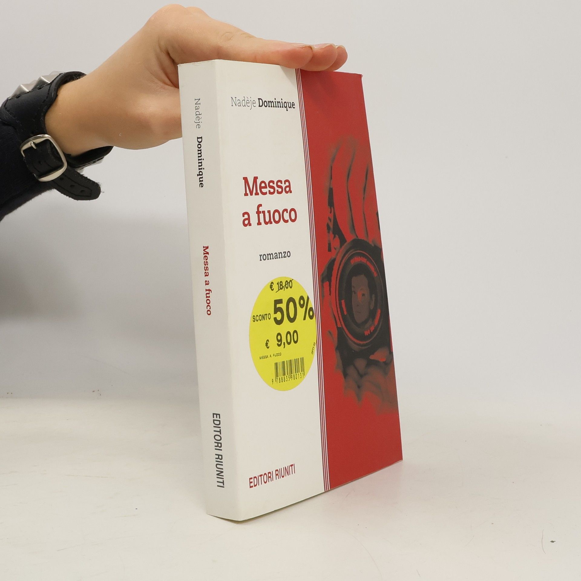 Dominique Nadèje Messa a fuoco