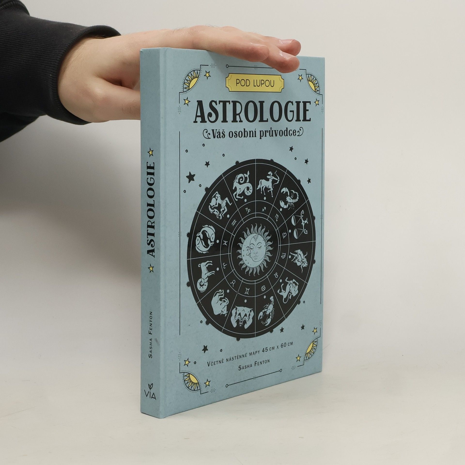 Sasha Fenton Astrologie : váš osobní průvodce