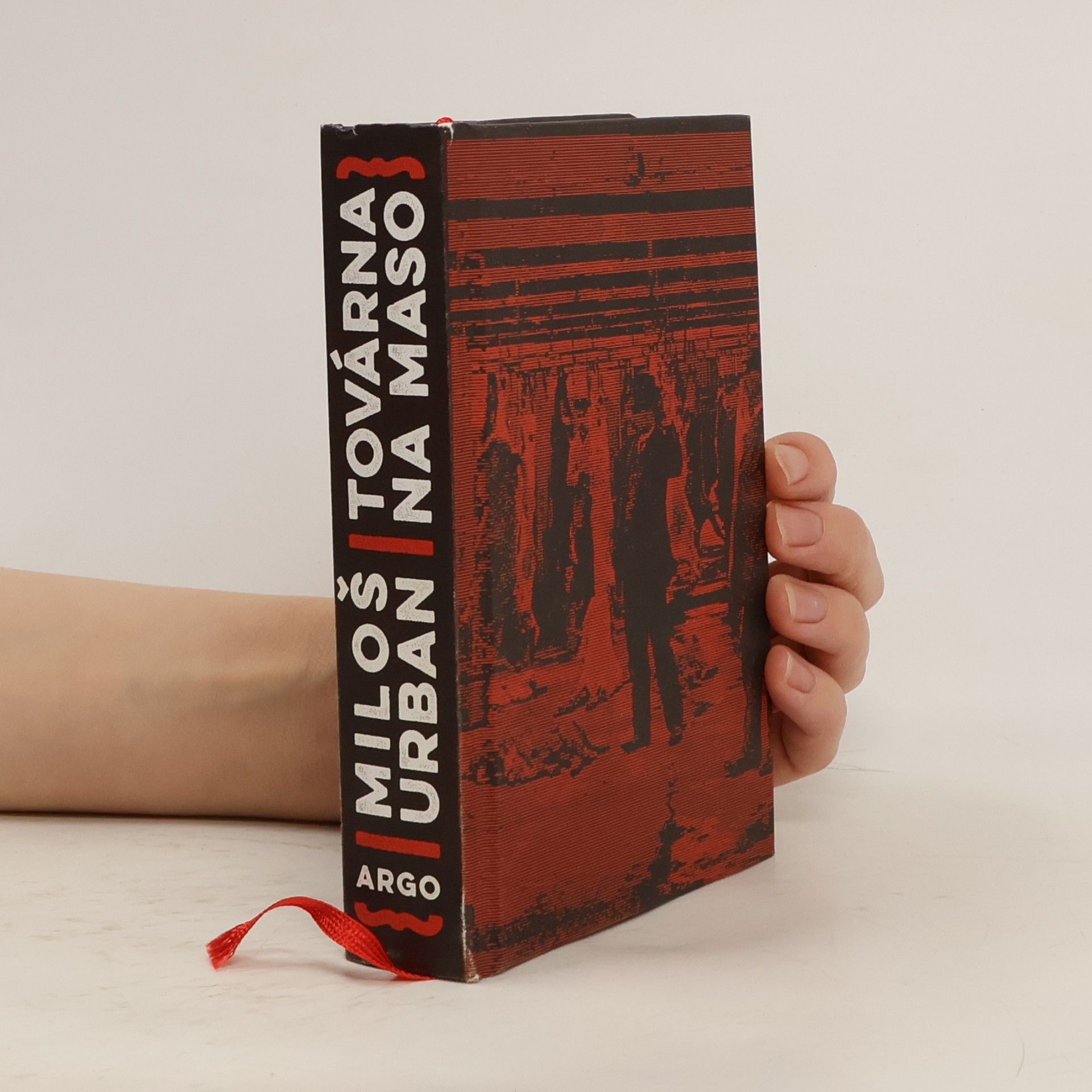 Miloš Urban Továrna na maso