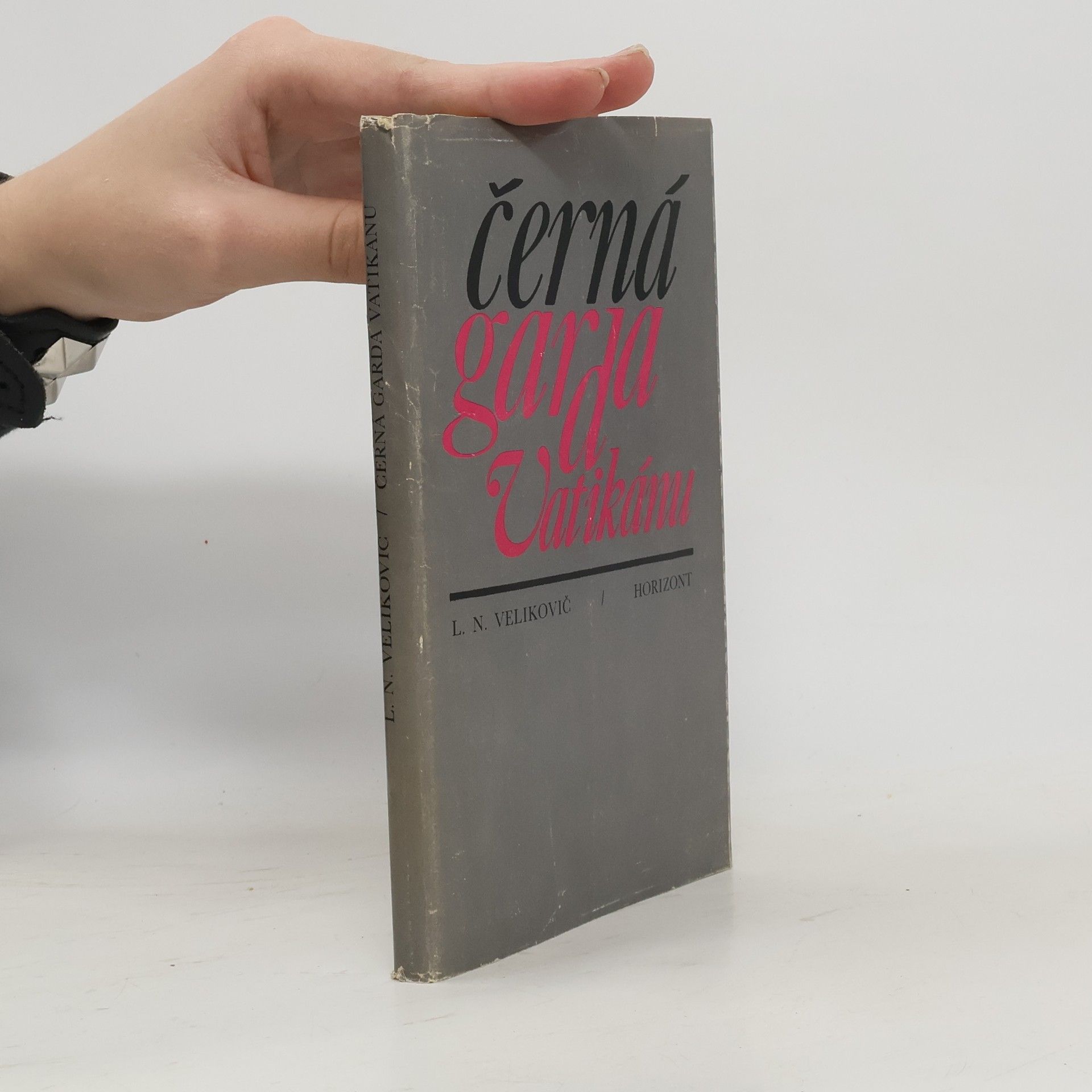 Libuše Ladianská Černá garda Vatikánu