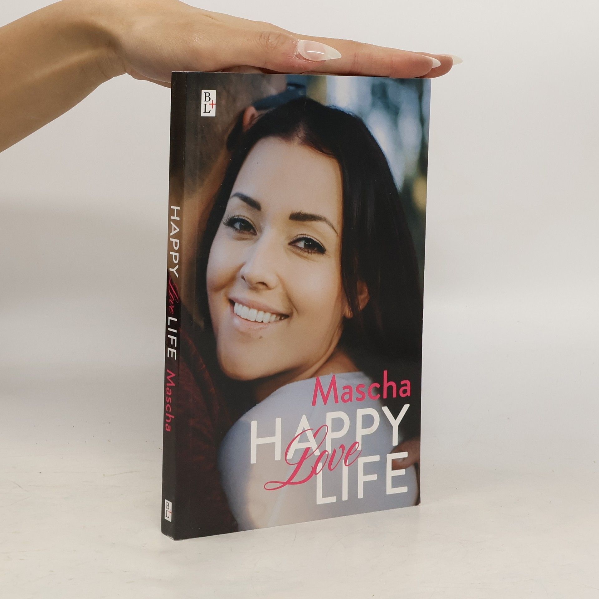 Mascha Happy Love Life