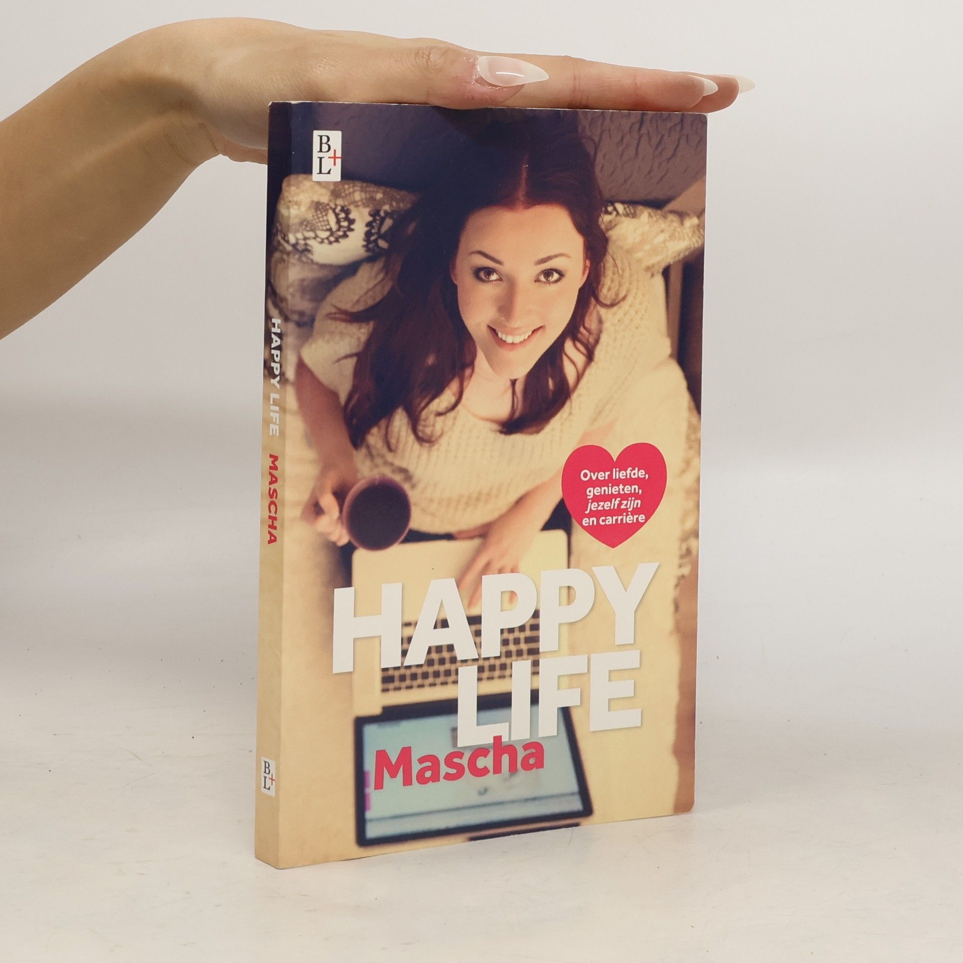 Mascha May Happy life