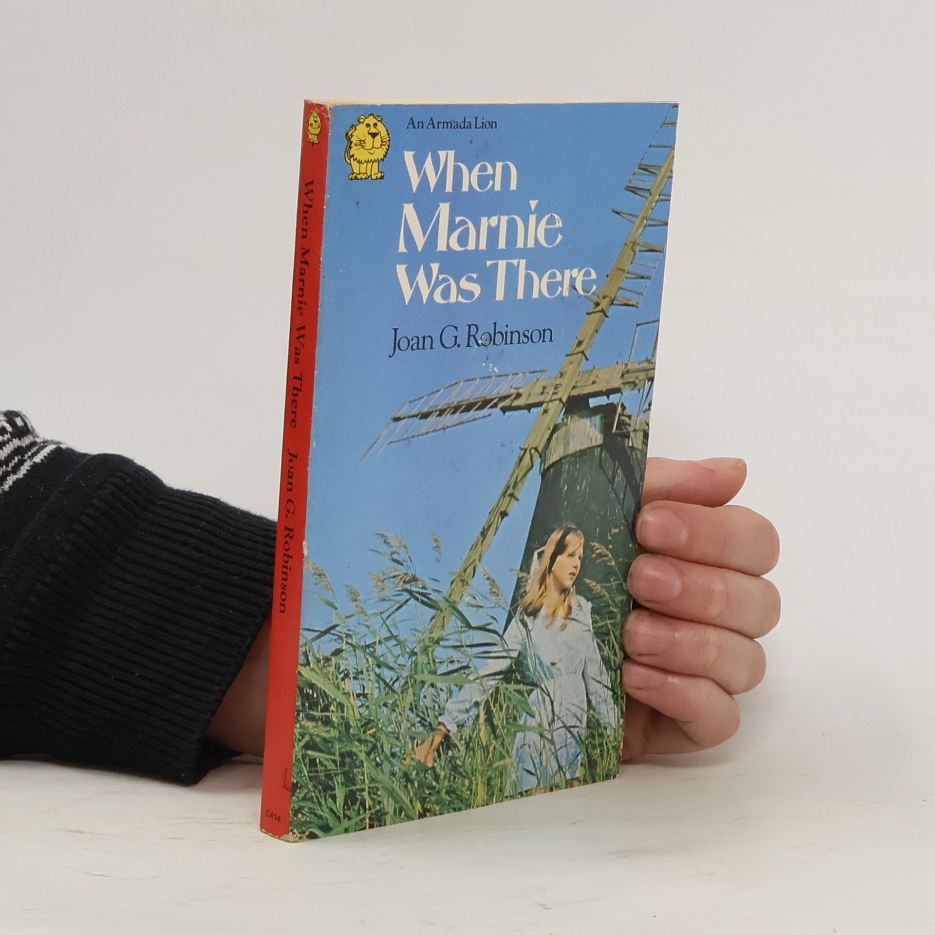 Joan G Robinson When Marnie Was There