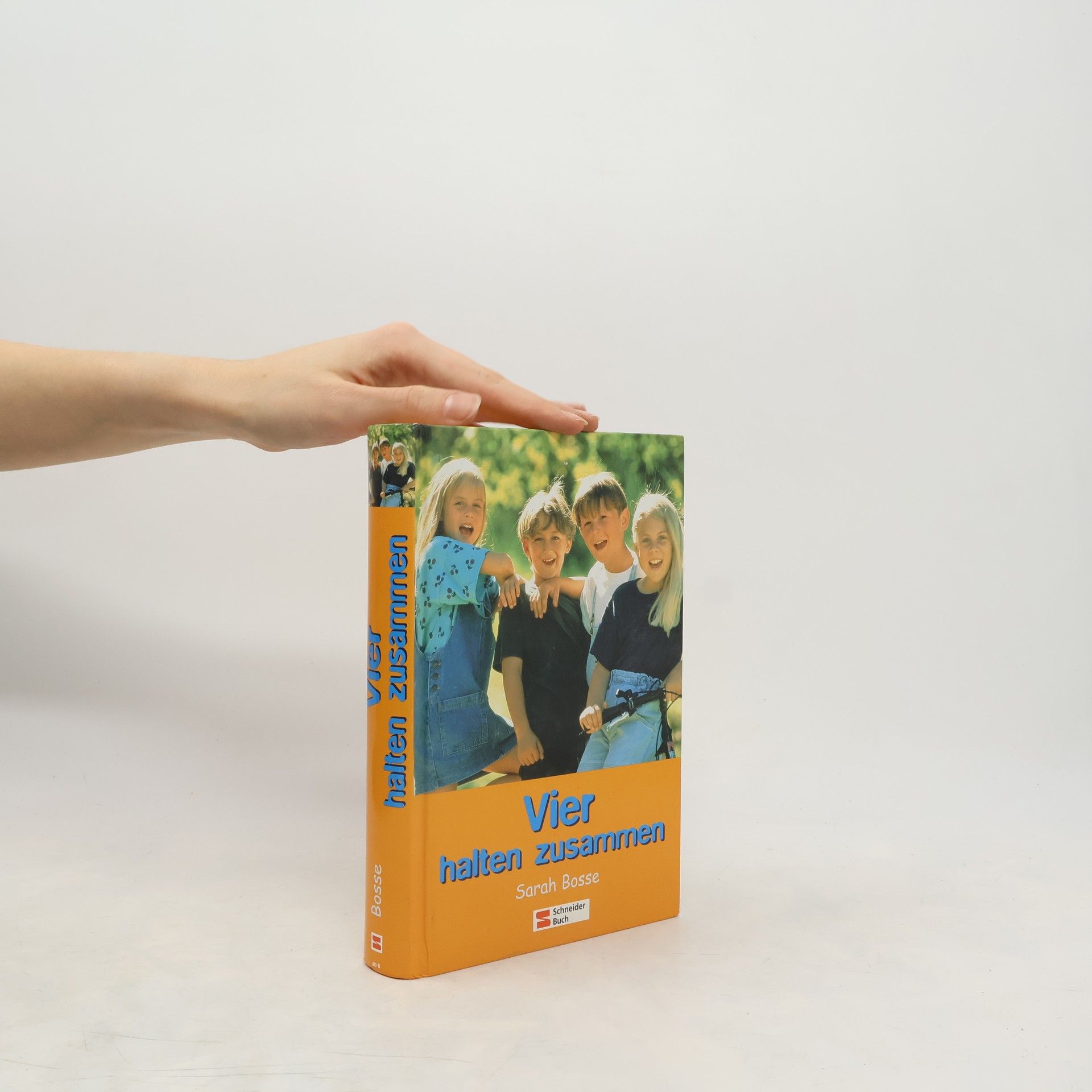 Sarah Bosse Vier halten zusammen