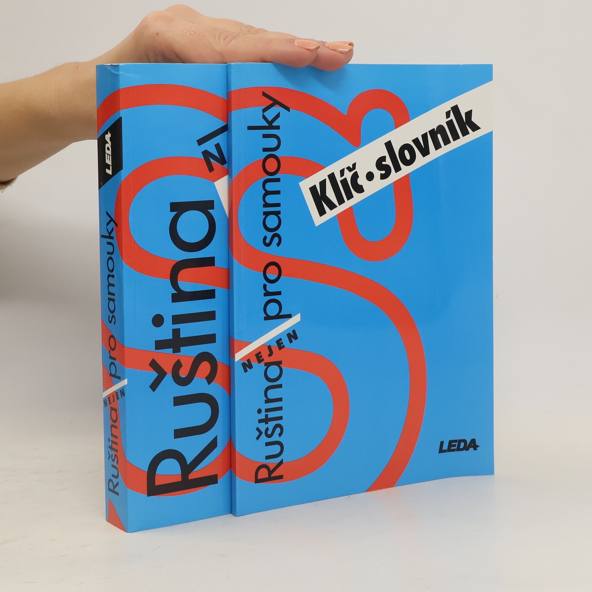 Věra Nekolová Ruština nejen pro samouky. Učebnice + Klíč, slovník