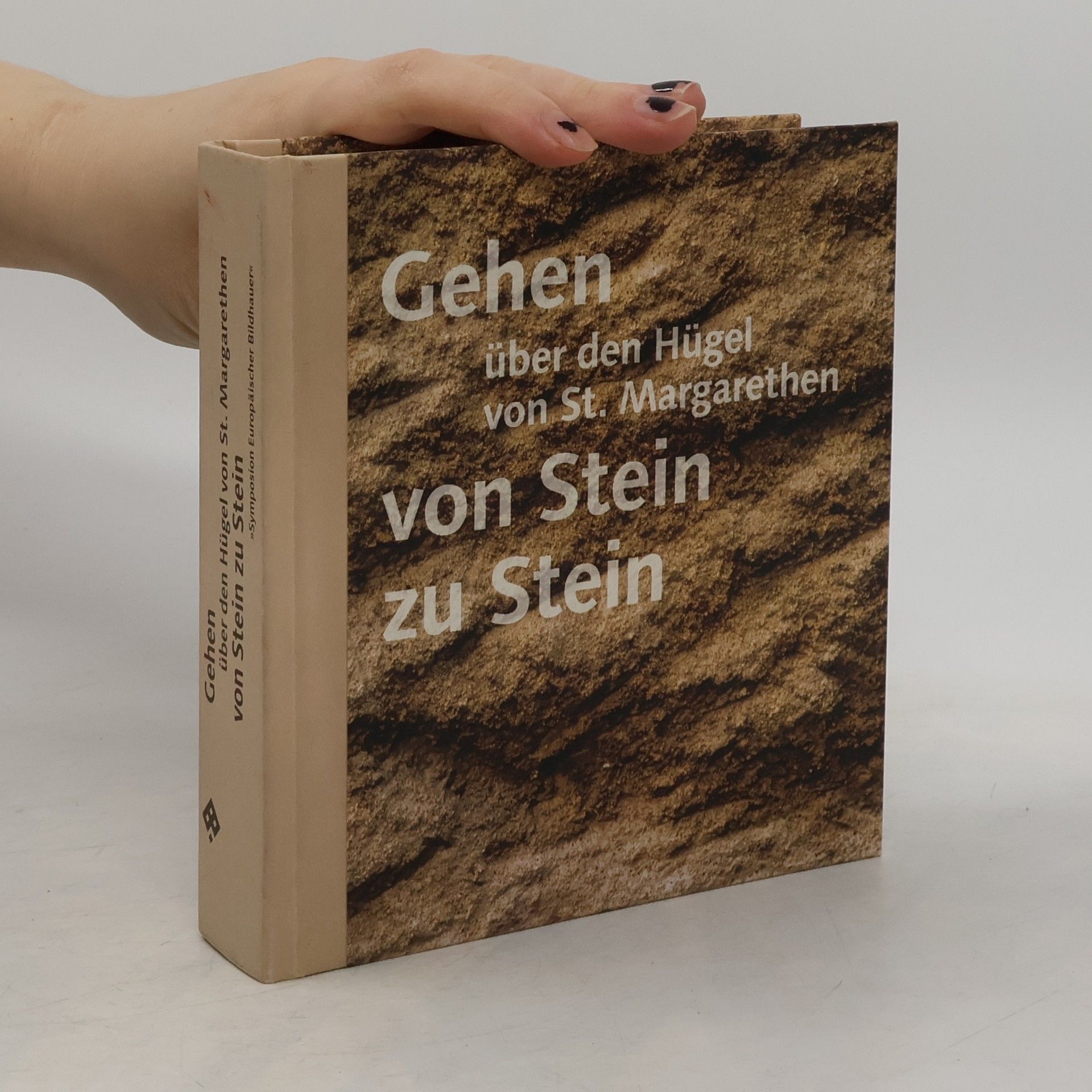 Katharina Prantl Gehen über den Hügel von St. Margarethen von Stein zu Stein