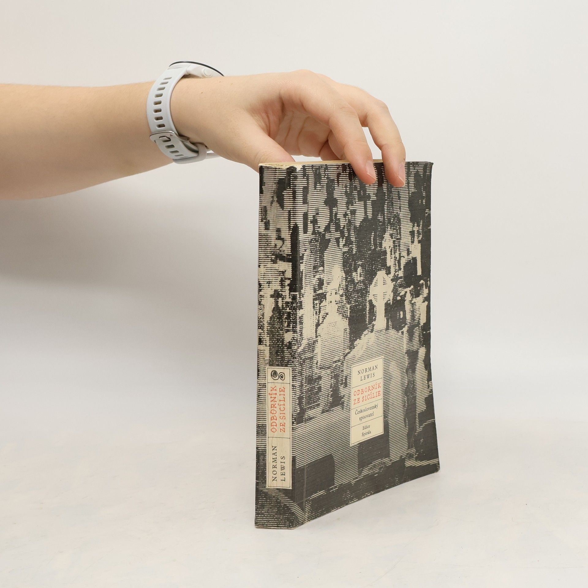 Norman Lewis Odborník ze Sicílie