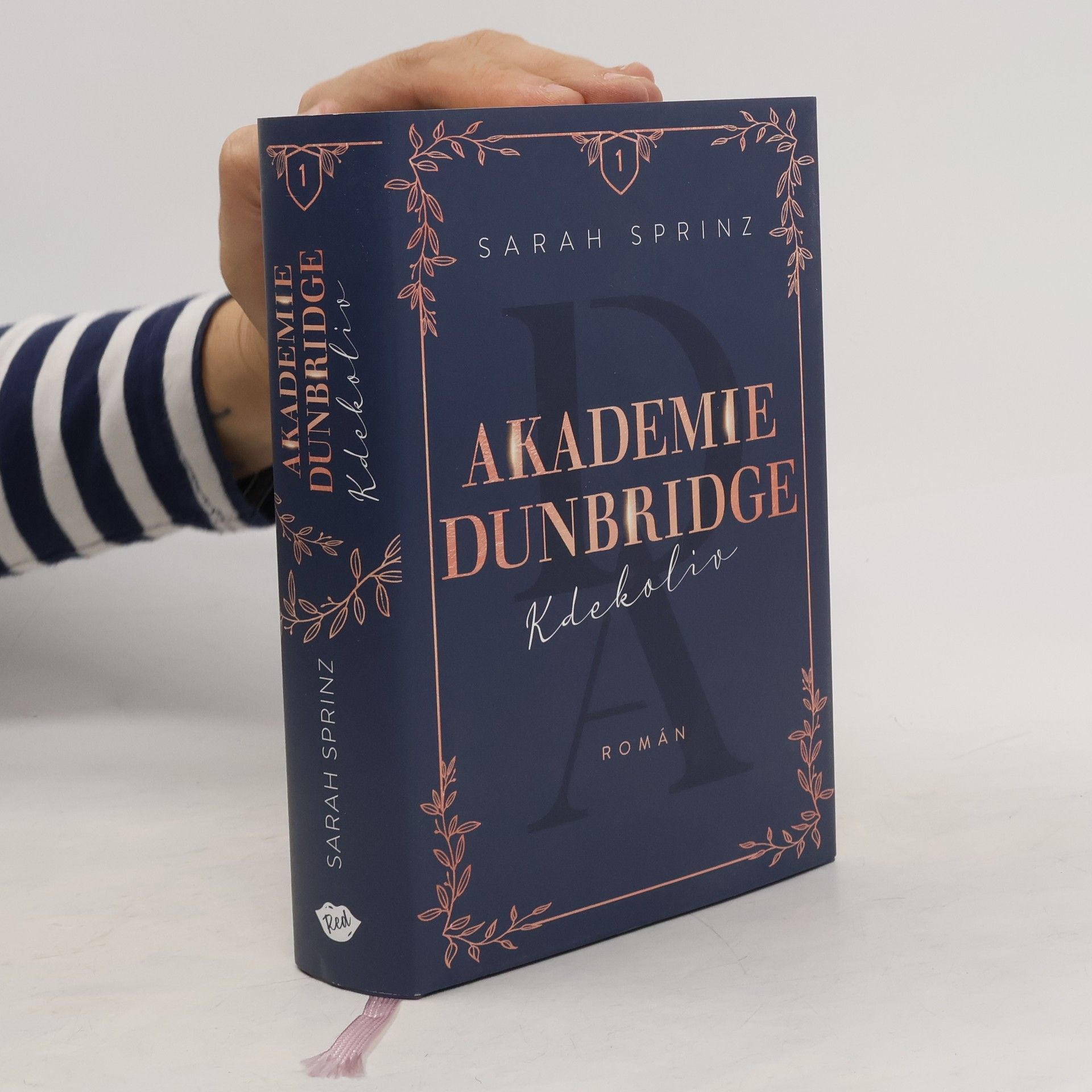 Sarah Sprinz Akademie Dunbridge. Kdekoliv