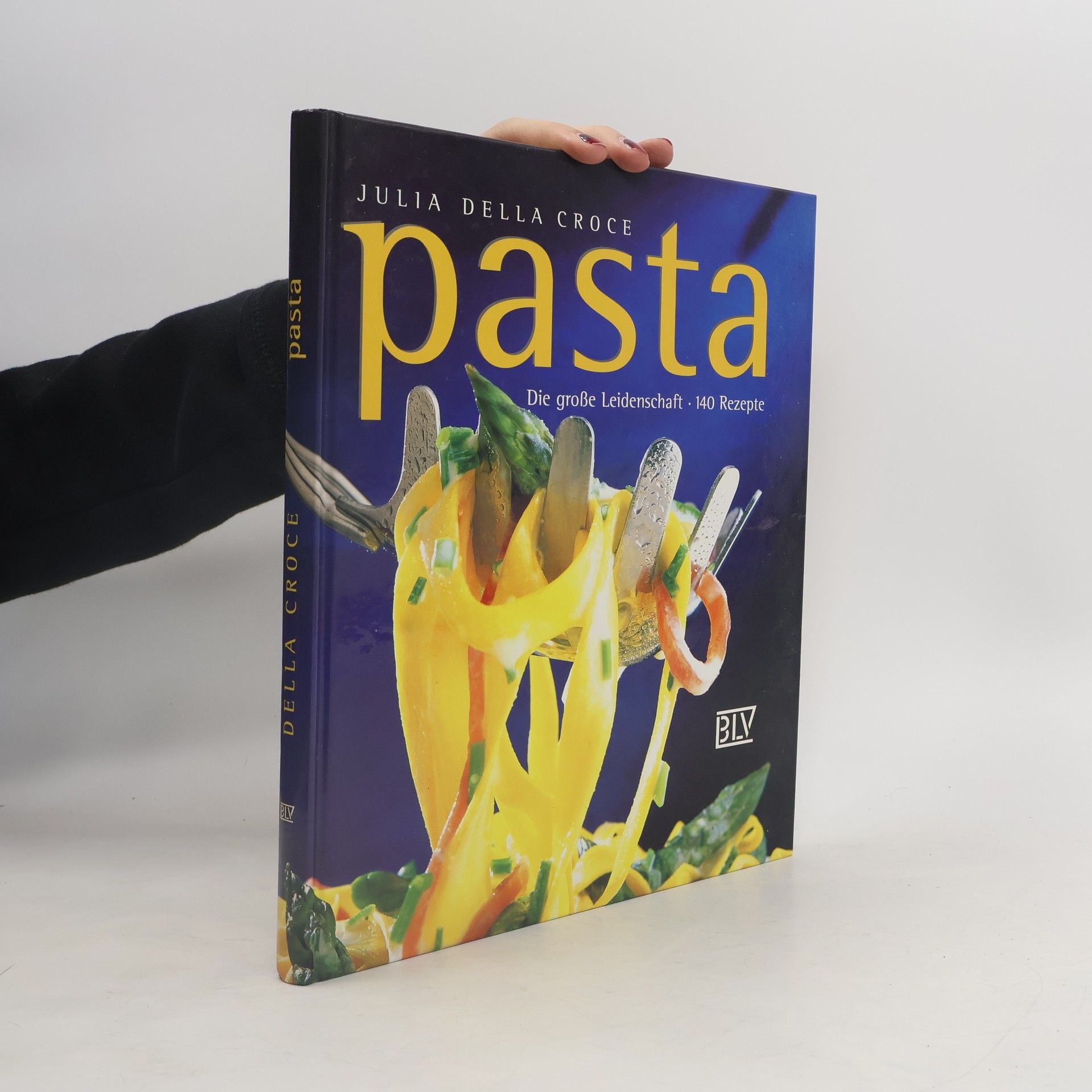 Julia Della Croce Pasta