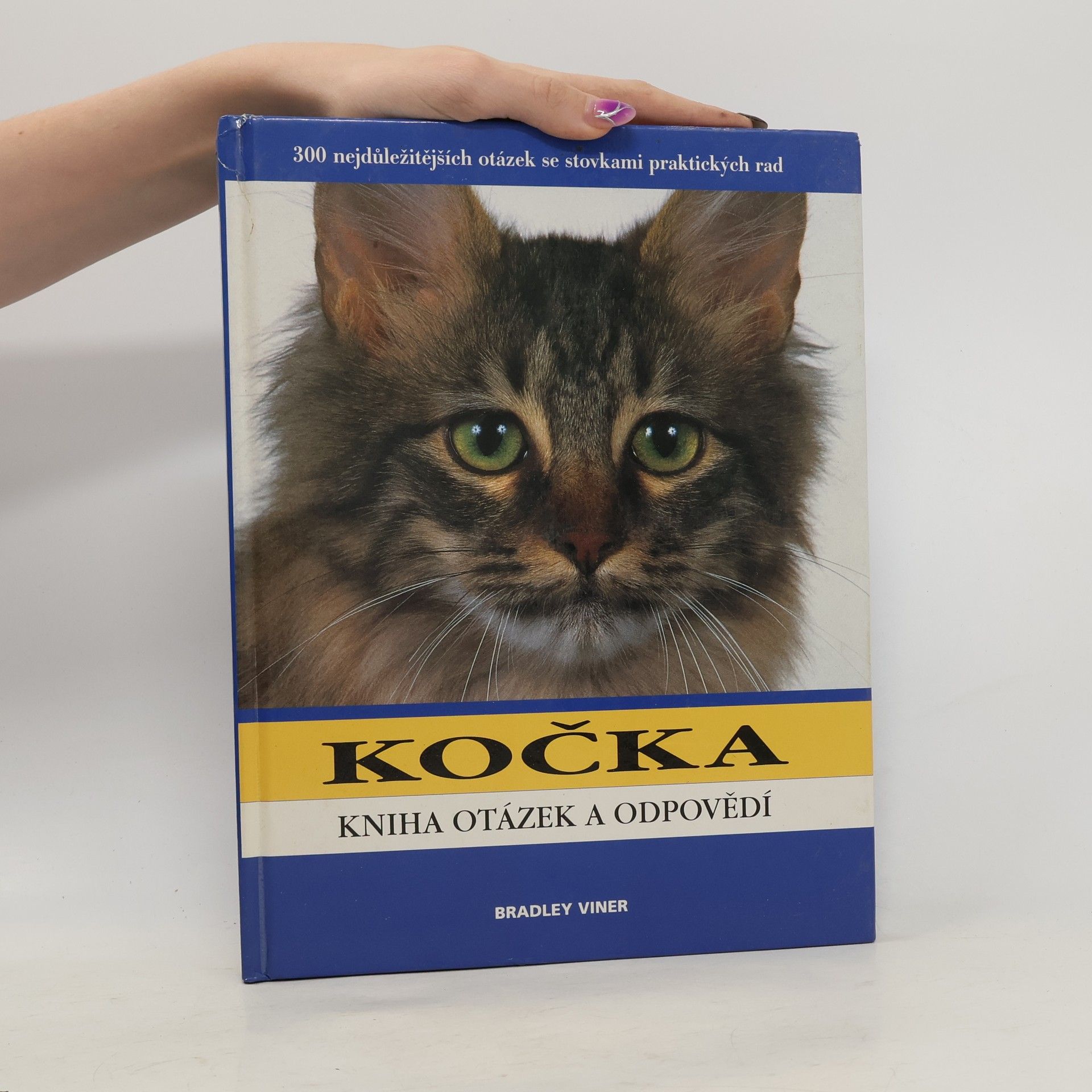 Kočka. Kniha otázek a odpovědí