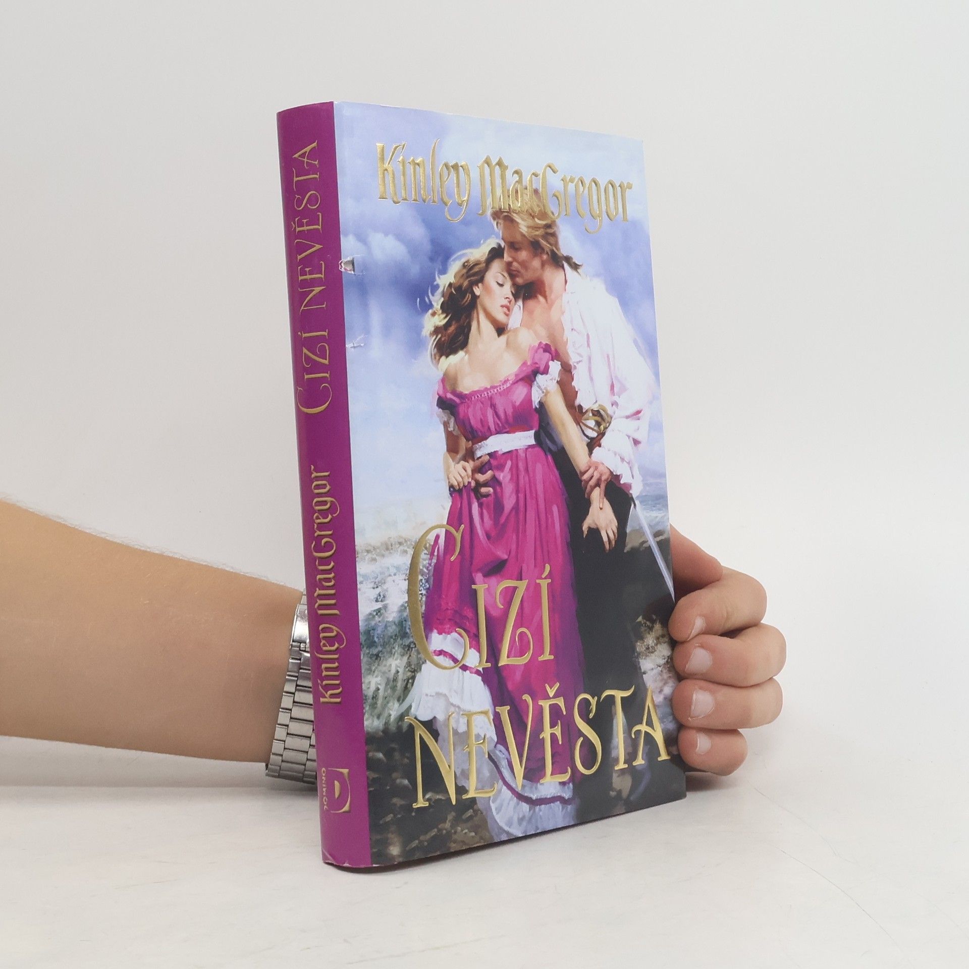 Kinley MacGregor Cizí nevěsta