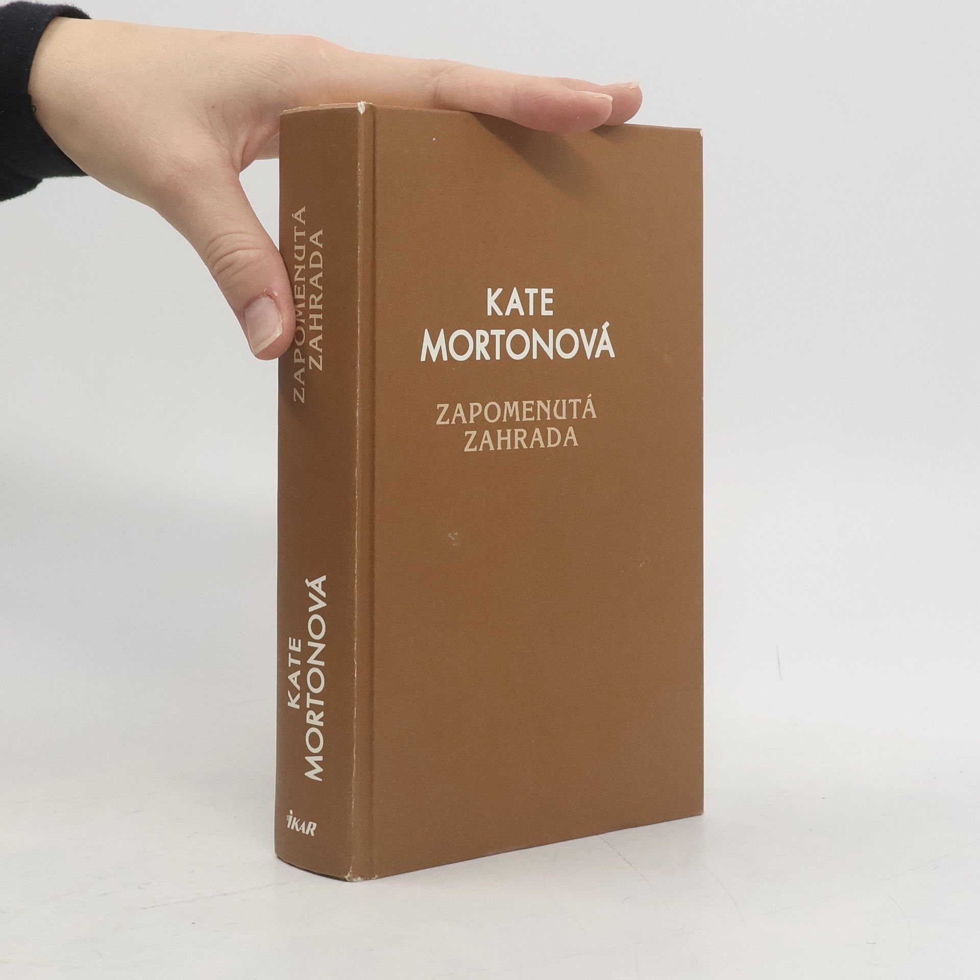 Kate Morton Zapomenutá zahrada