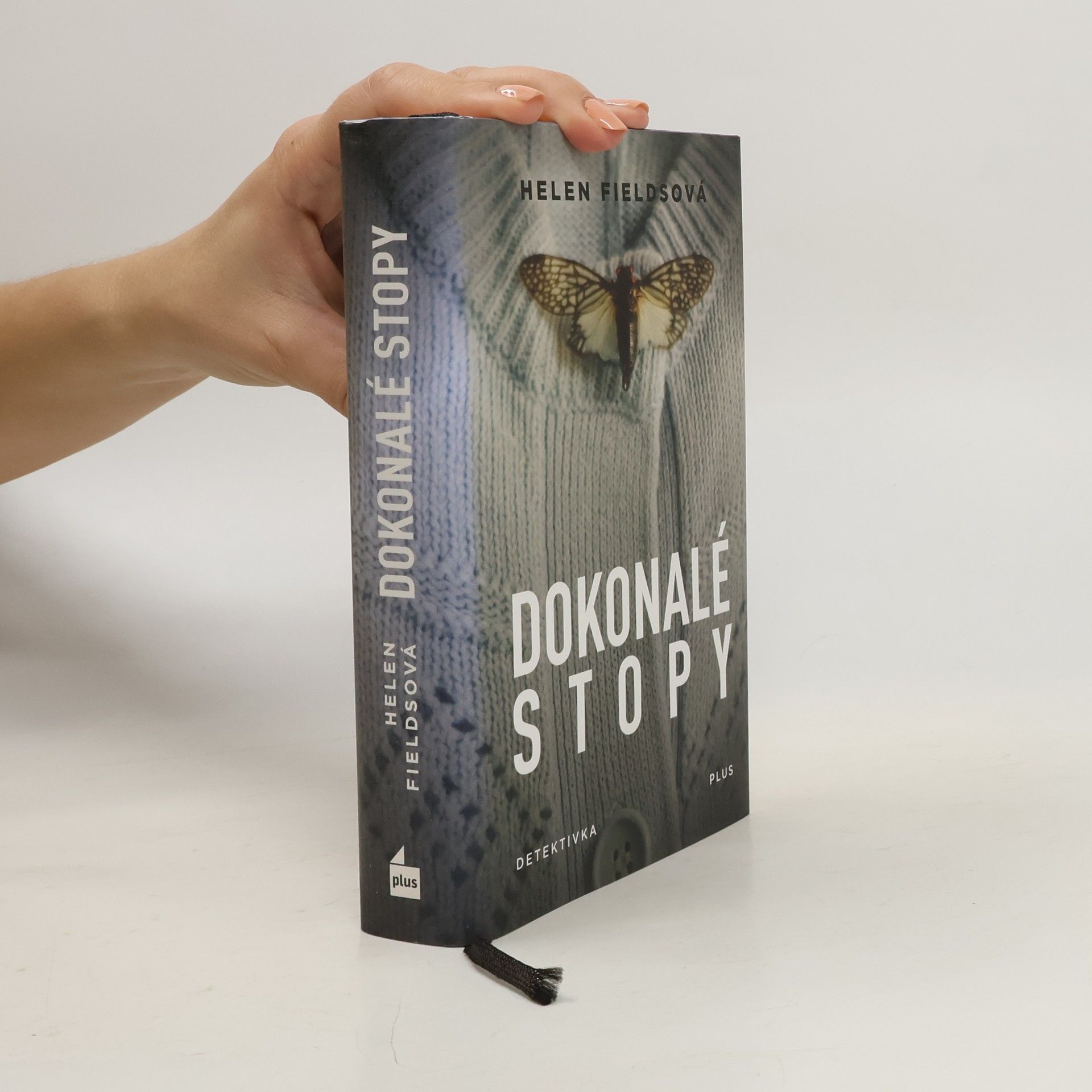 Helen Fields Dokonalé stopy