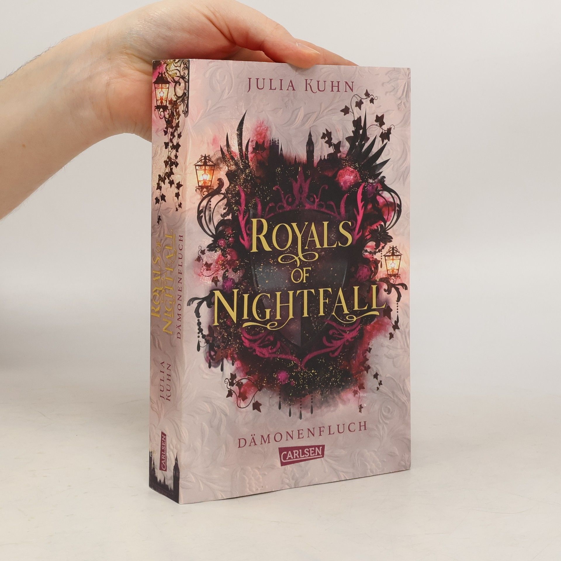Julia Kuhn Royals of Nightfall