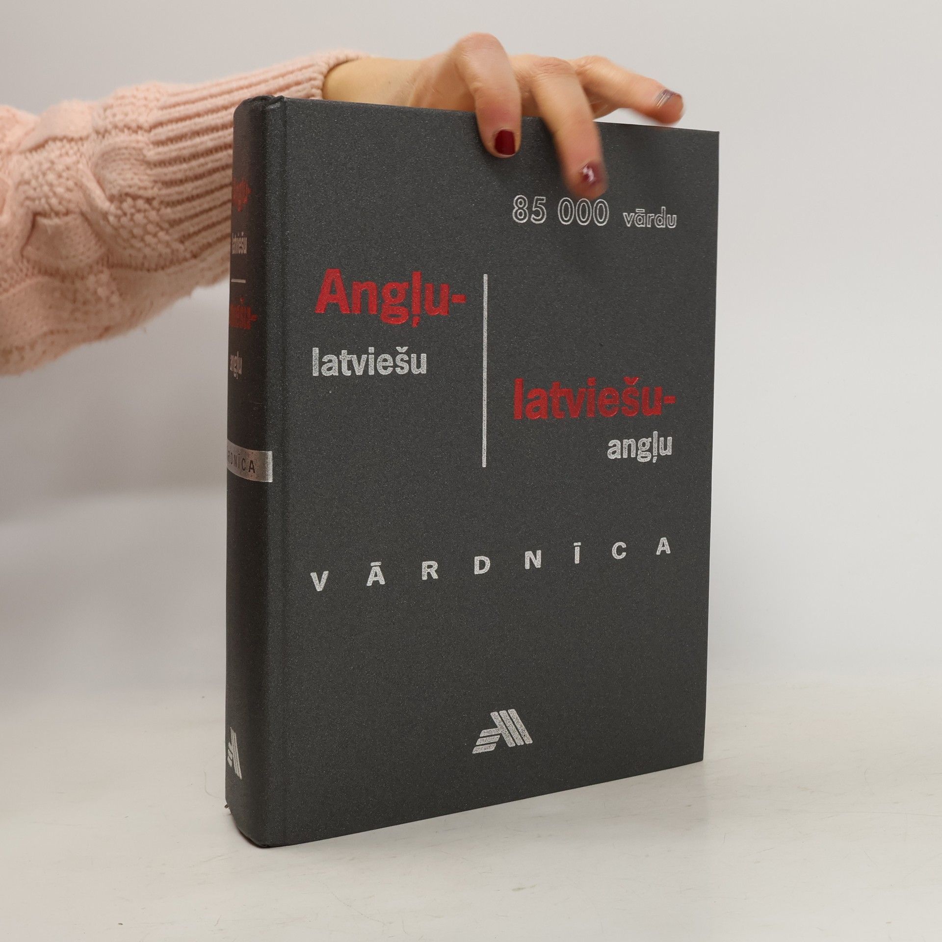 Dz. Karcevska Kalnina Angļu-latviešu latviešu-angļu Vārdnīca