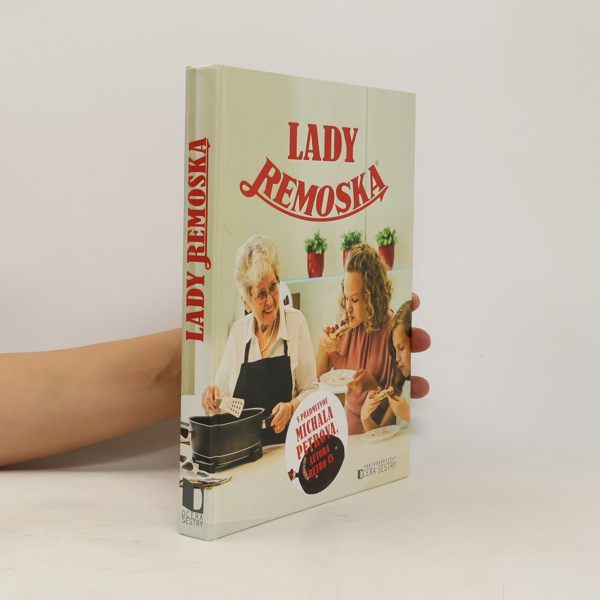 Milena Grenfell Baines Lady Remoska