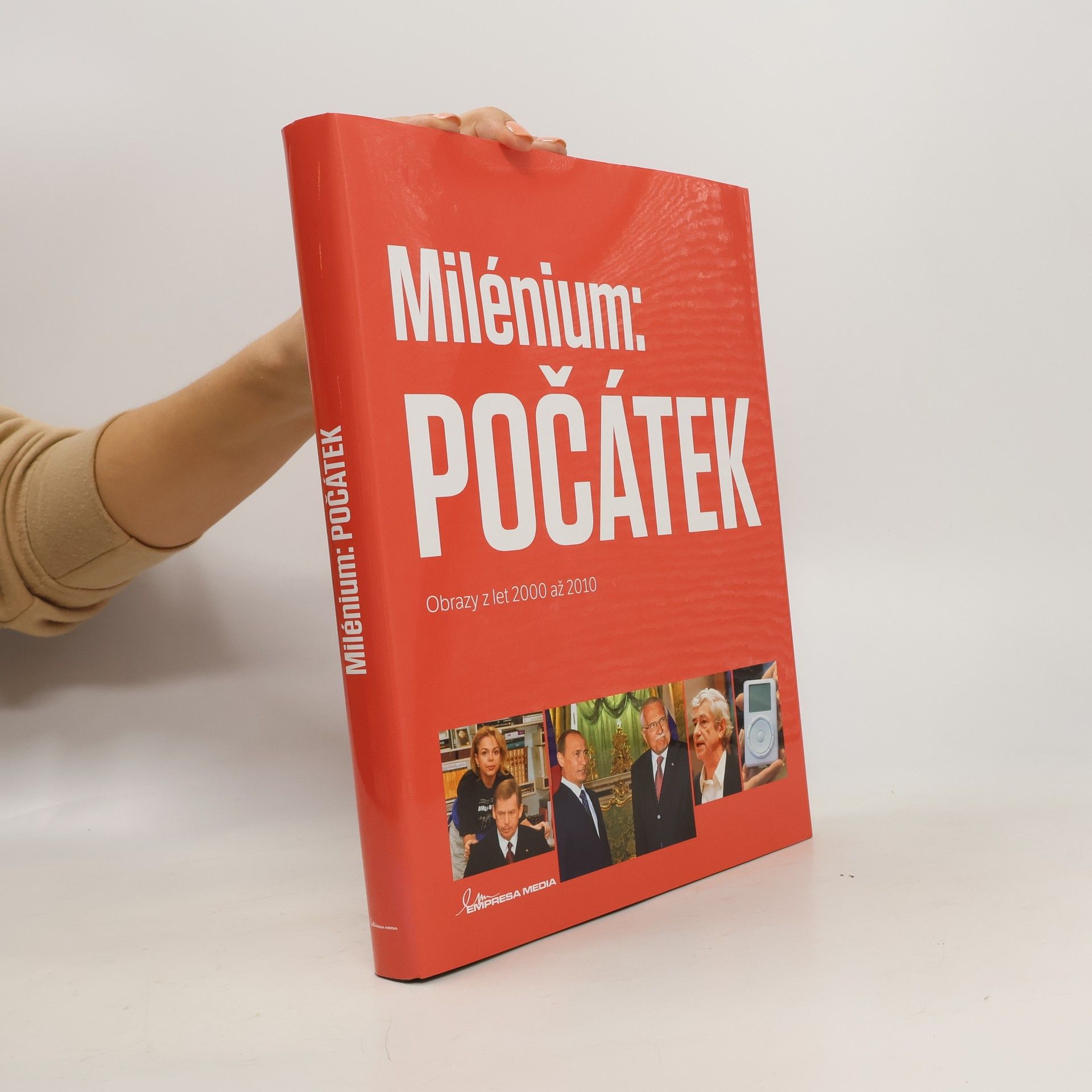 Ivan Motýl Milénium: Počátek: Obrazy z let 2000 až 2010