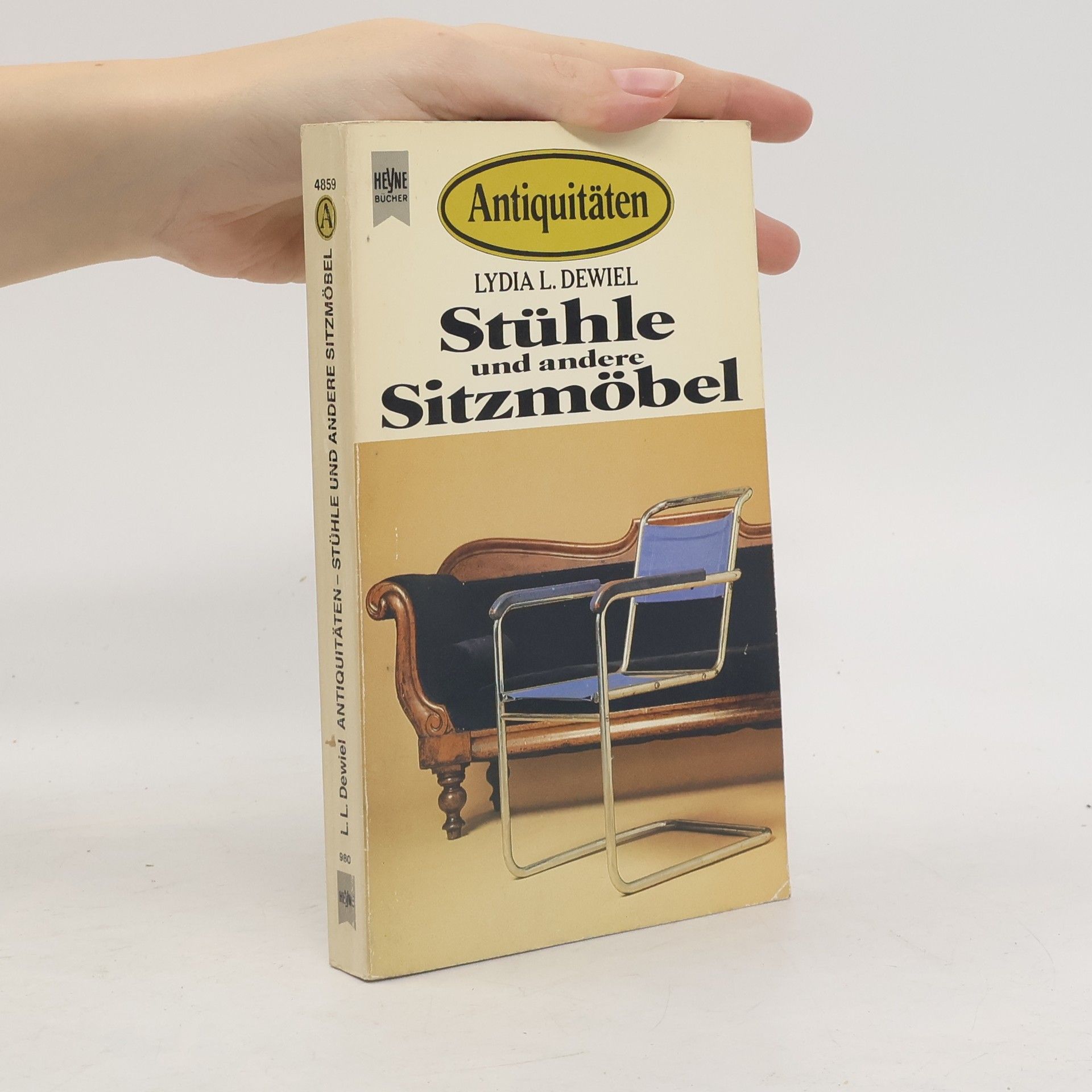 Lydia Dewiel Stühle und andere Sitzmöbel