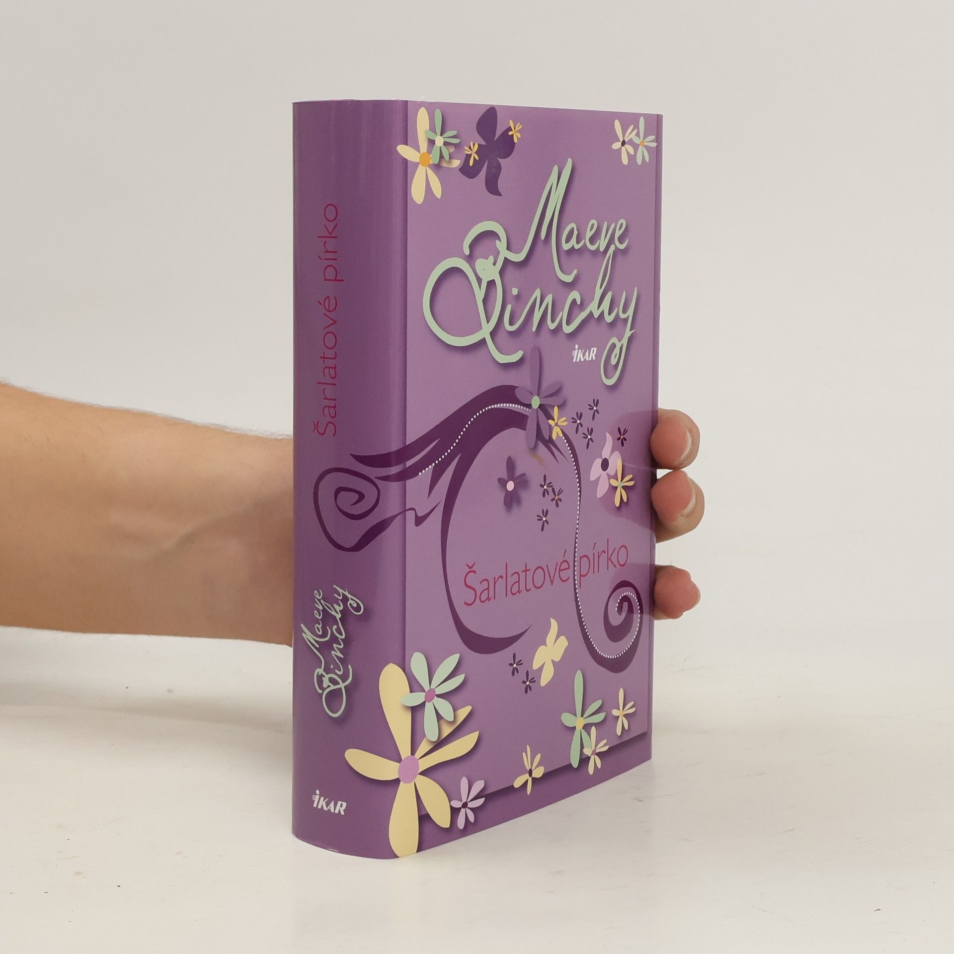 Maeve Binchy Šarlatové pírko