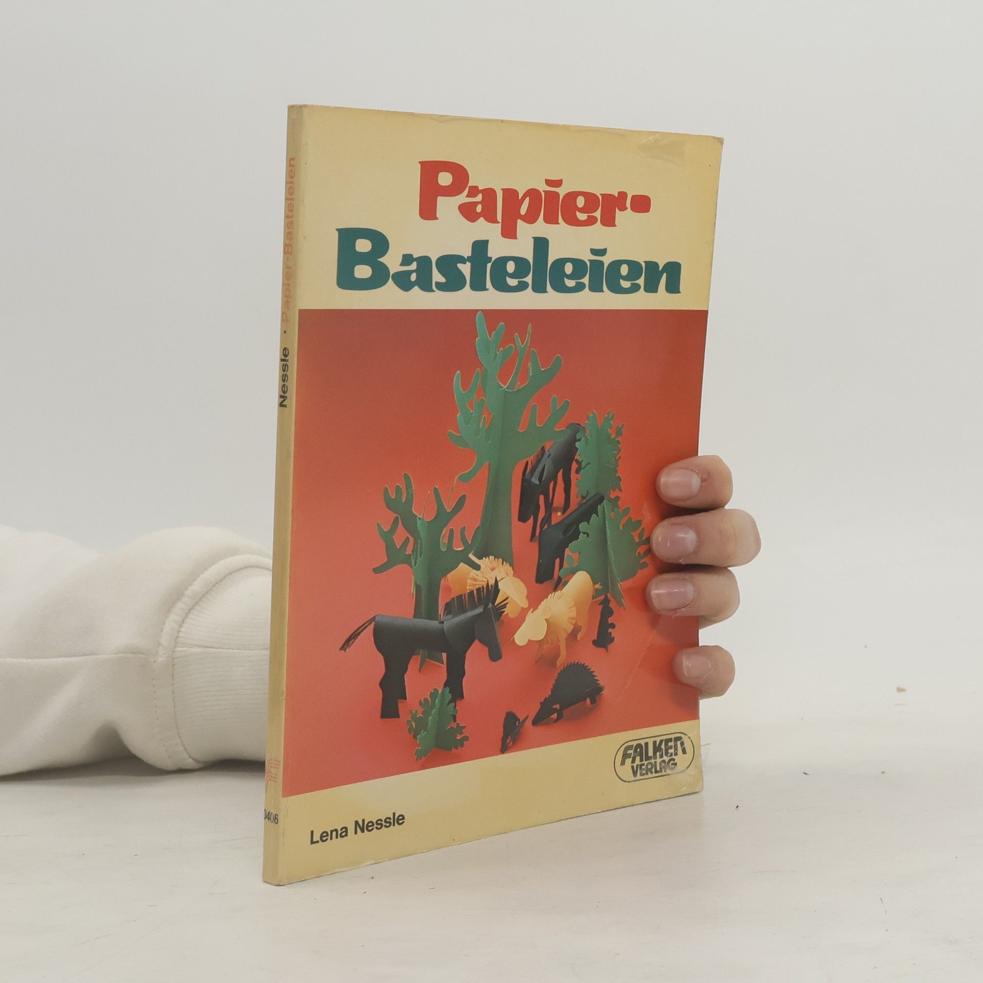 Lena Nessle Papier-Basteleien