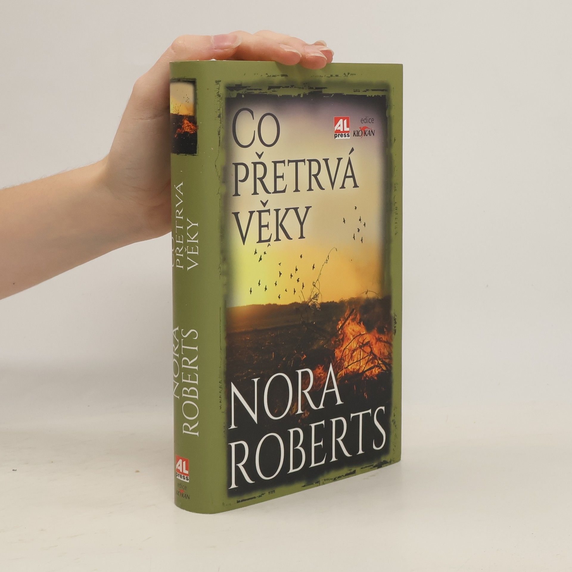 Nora Roberts Co přetrvá věky