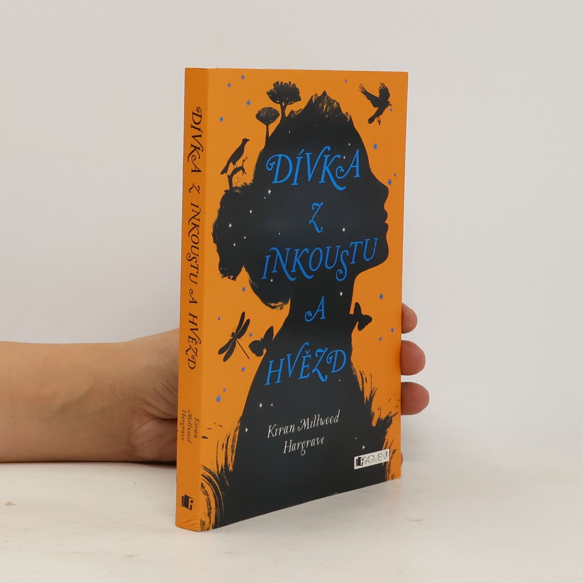 Kiran Millwood Hargrave Dívka z inkoustu a hvězd