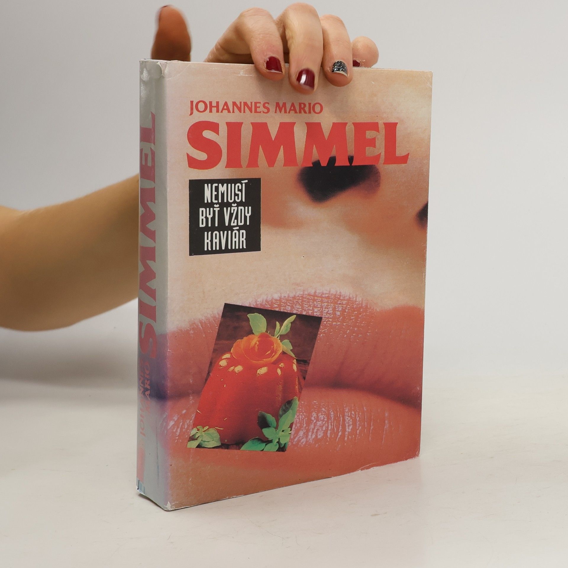 Johannes Mario Simmel Nemusí byť vždy kaviár