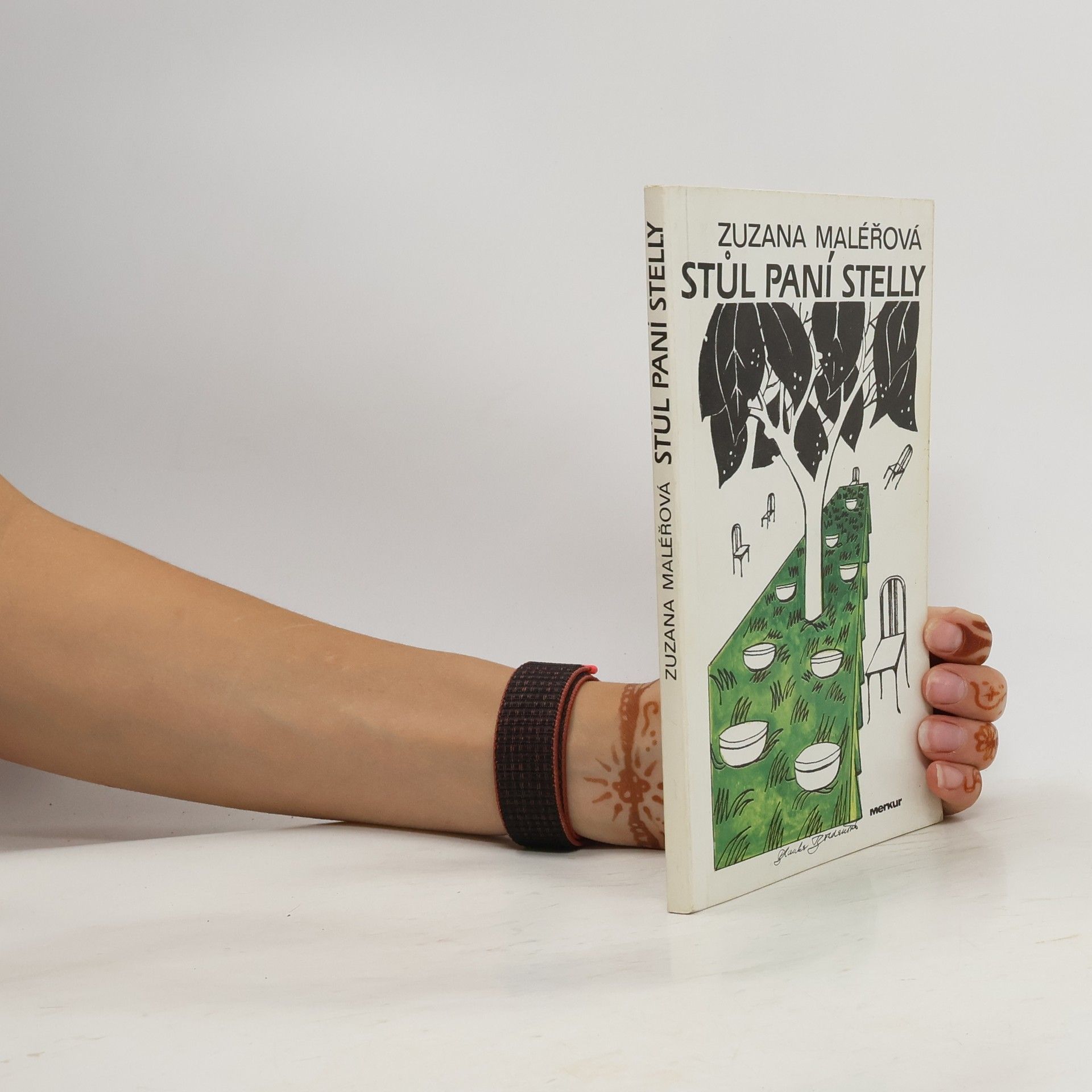 Zuzana Maléřová Stůl paní Stelly