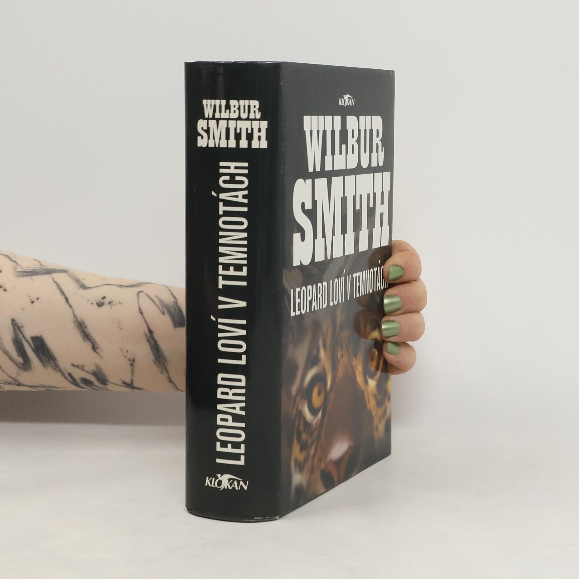 Wilbur Smith Leopard loví v temnotách