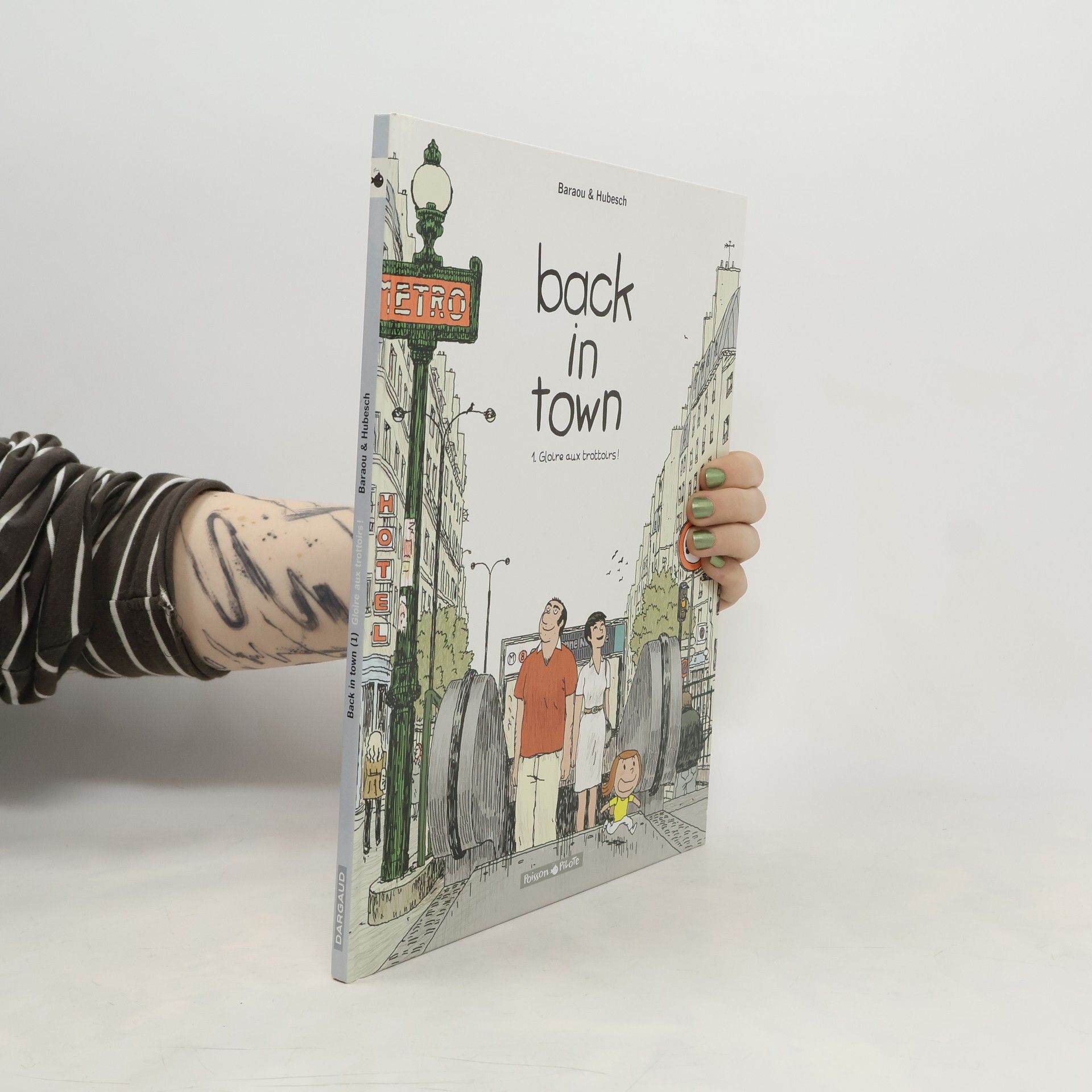 Anne Baraou Back in town