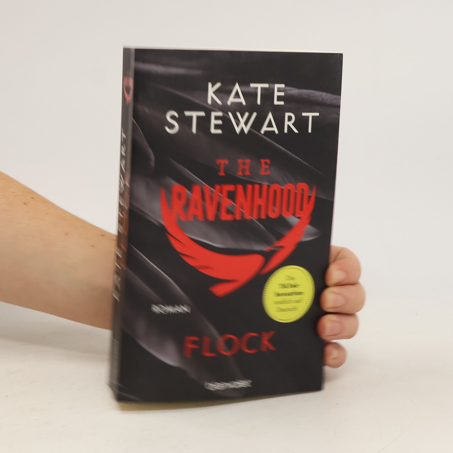 Kate Stewart The Ravenhood - Flock