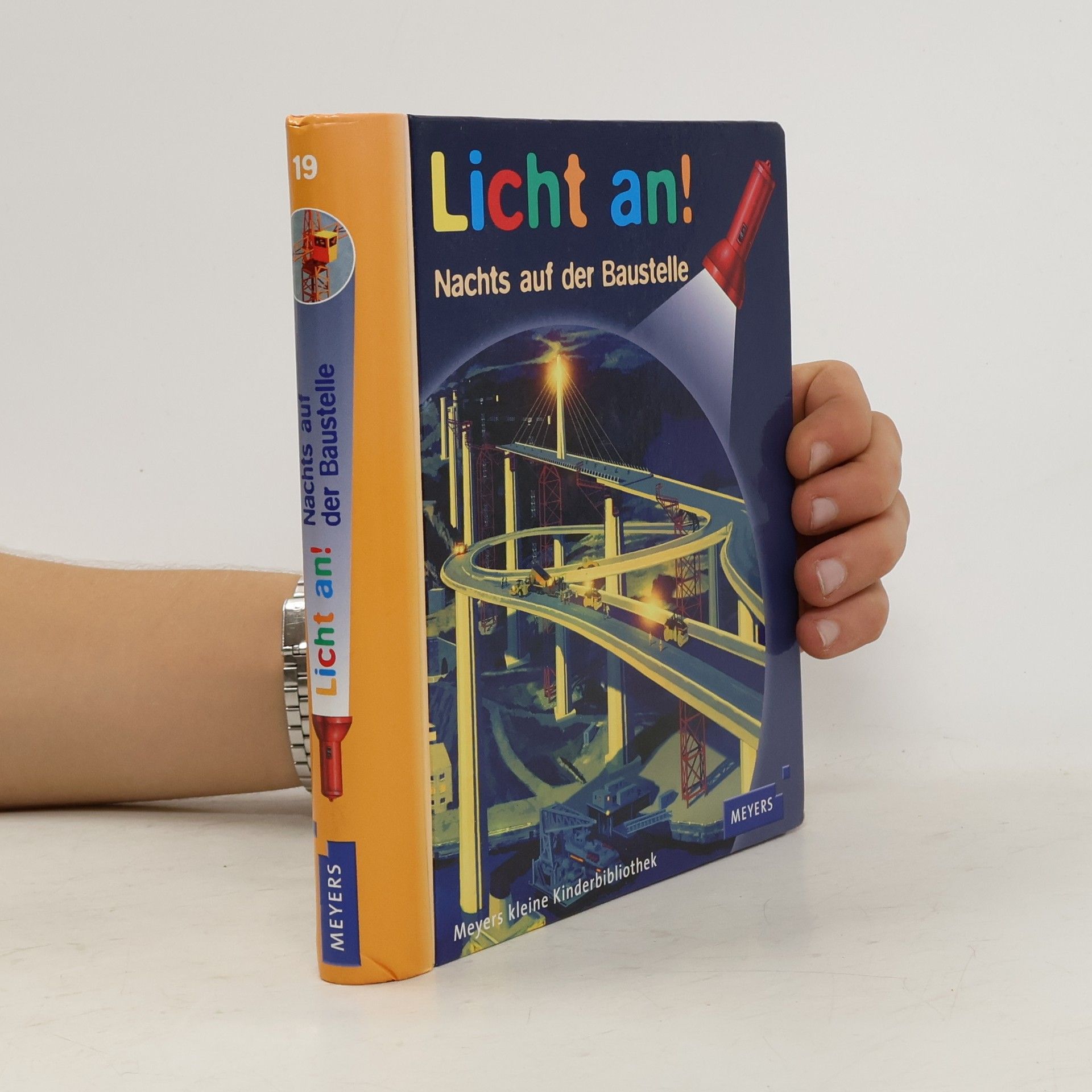 Nachts auf der Baustelle