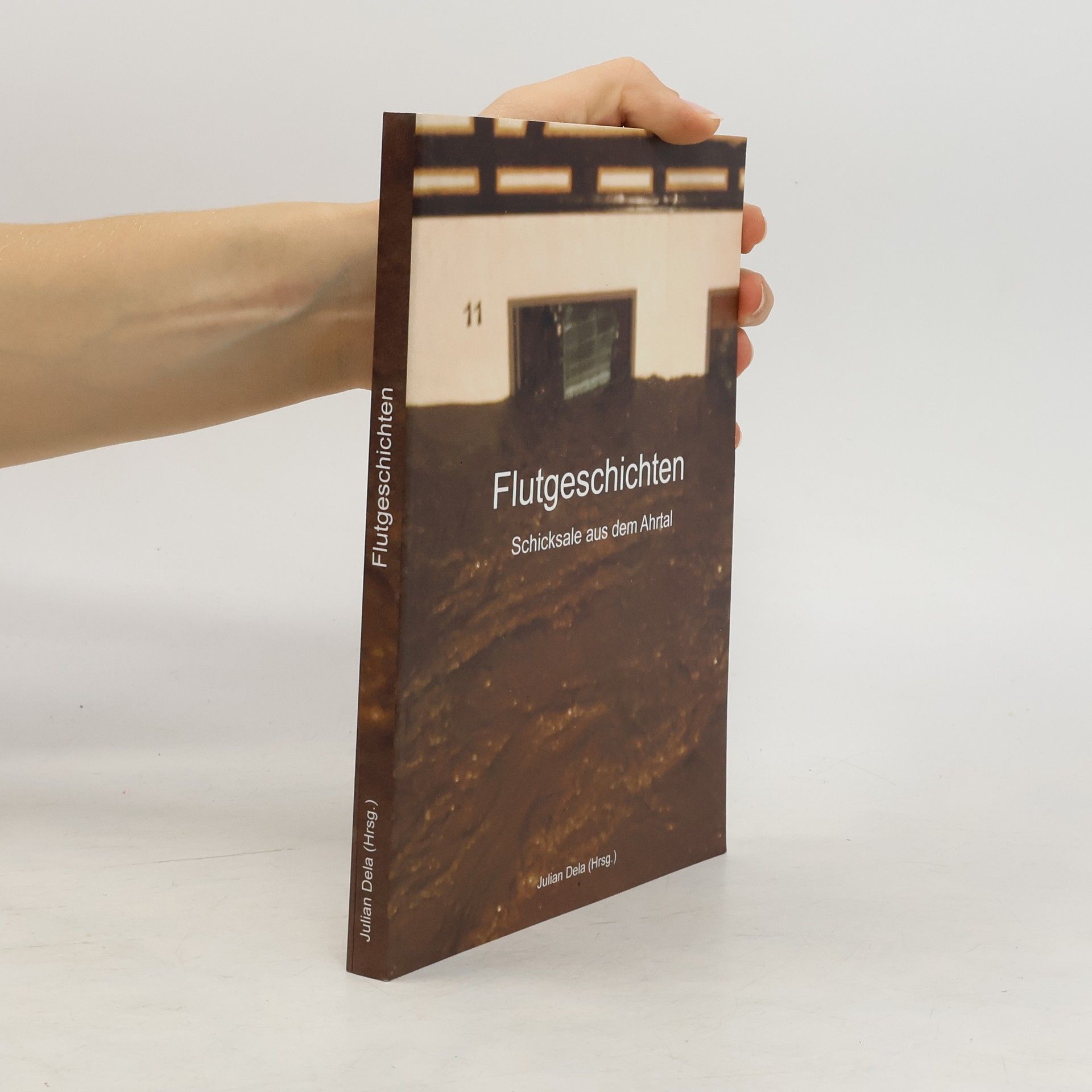 Julian Dela Flutgeschichten