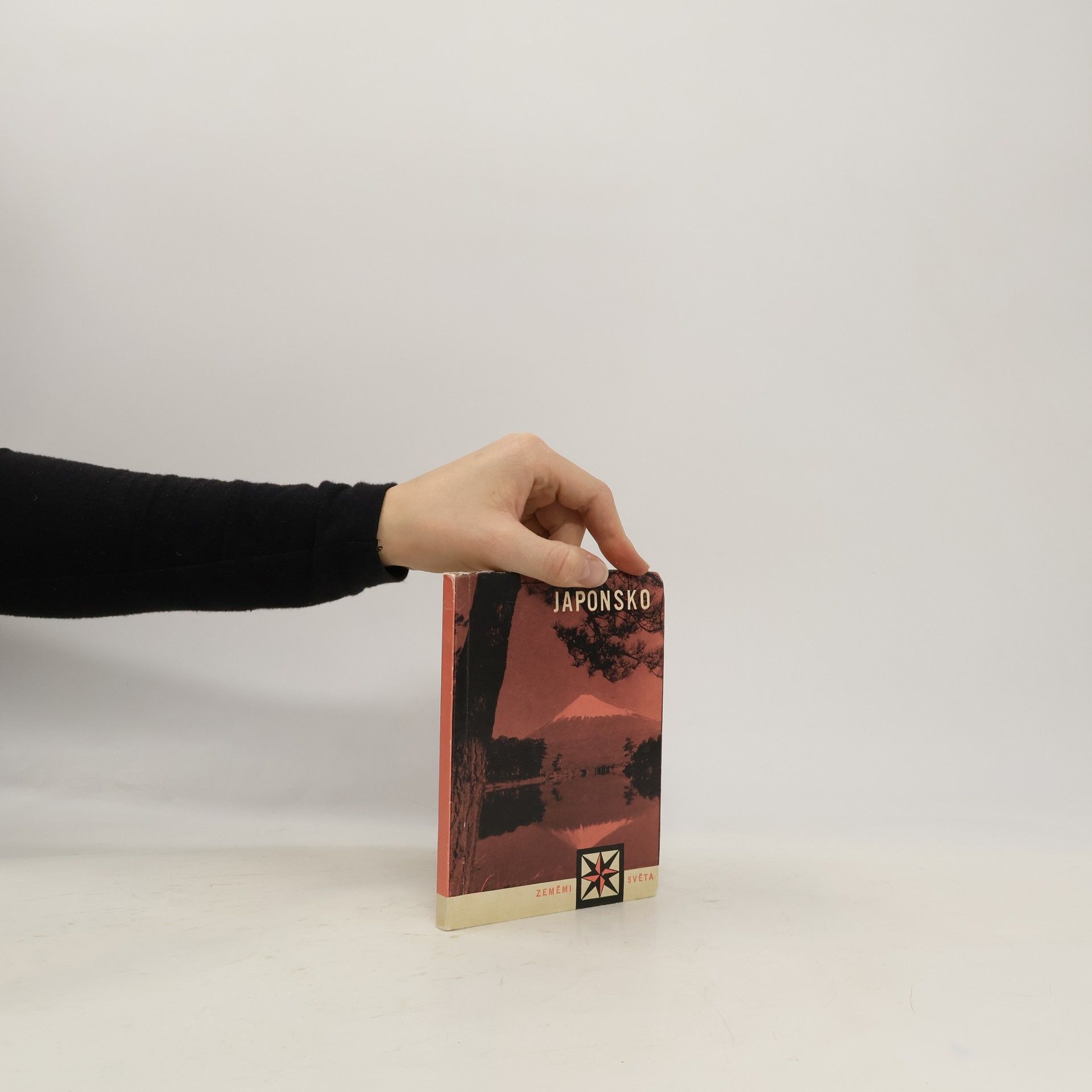 Drahomír I. Lazecký Japonsko