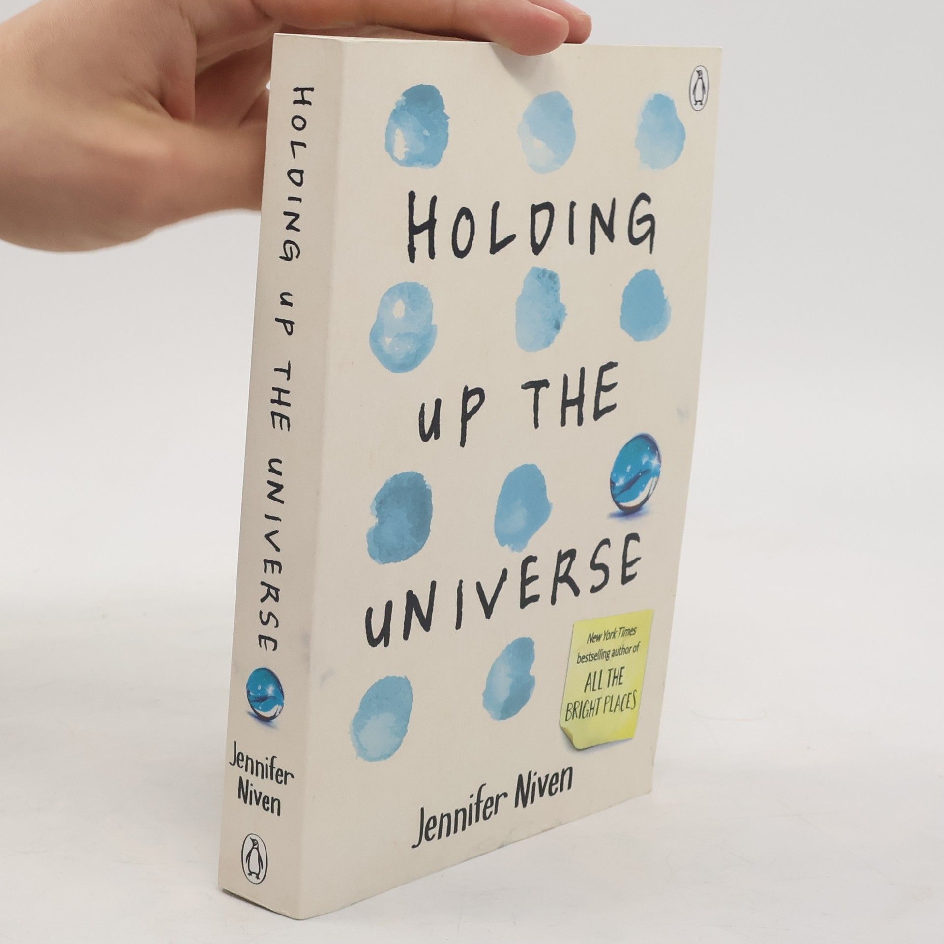 Jennifer Niven Holding Up the Universe