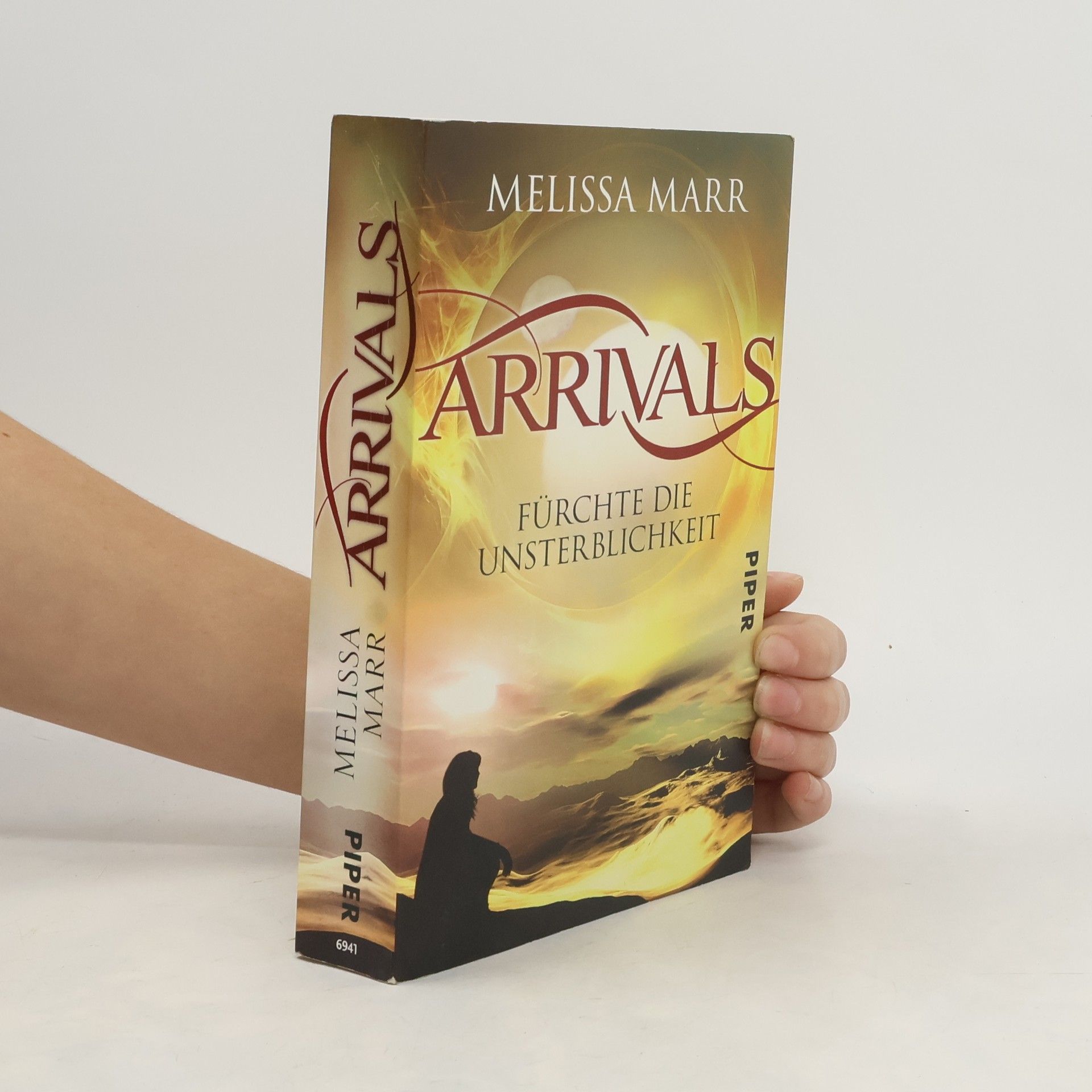 Melissa Marr Arrivals