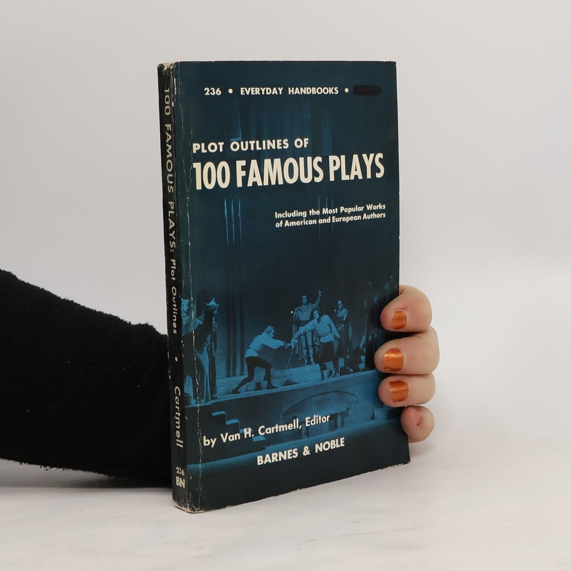 Van H. Cartmell Plot Outlines of 100 Famous Plays
